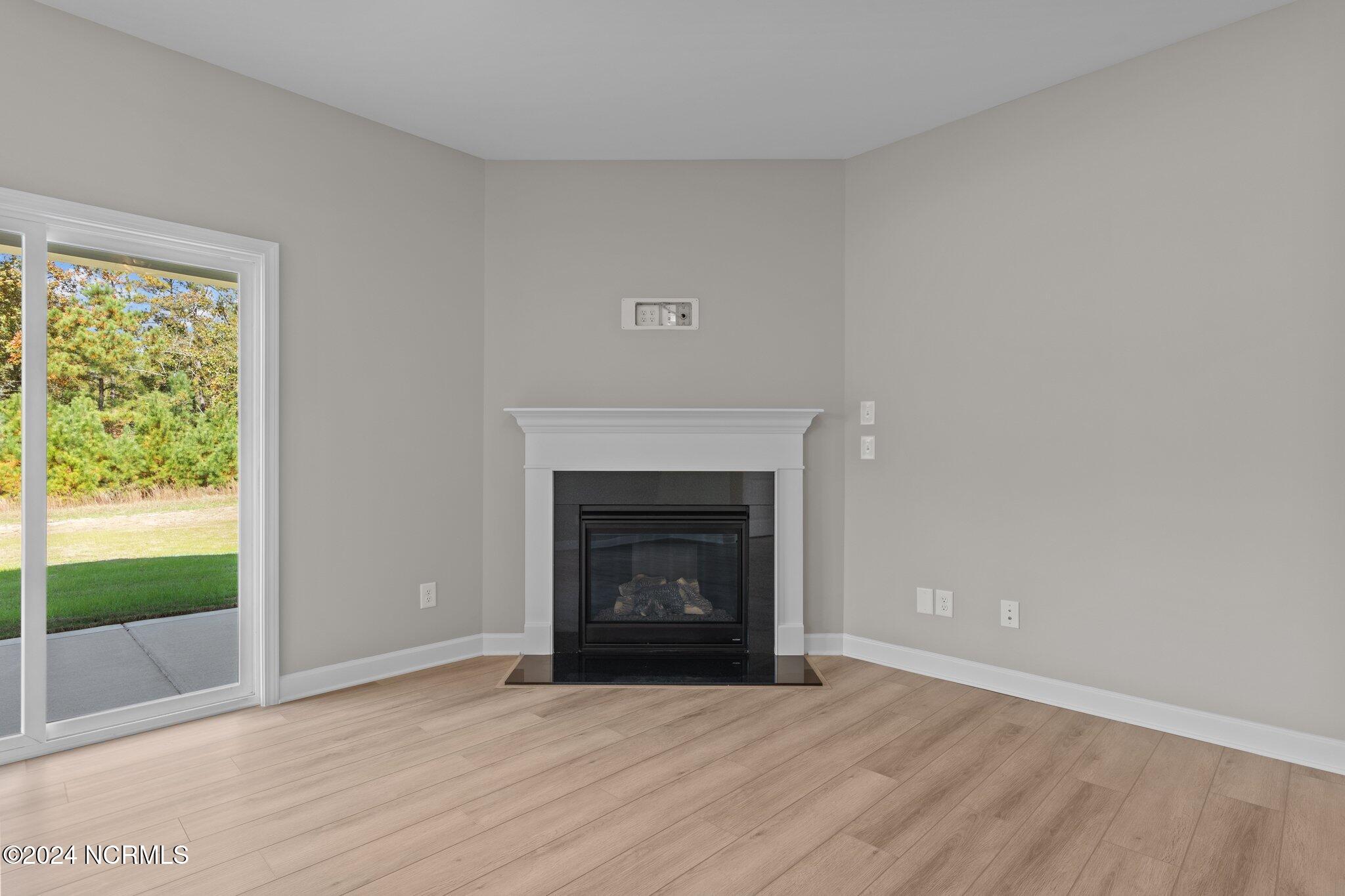 189 Rough Ridge Trail, 10