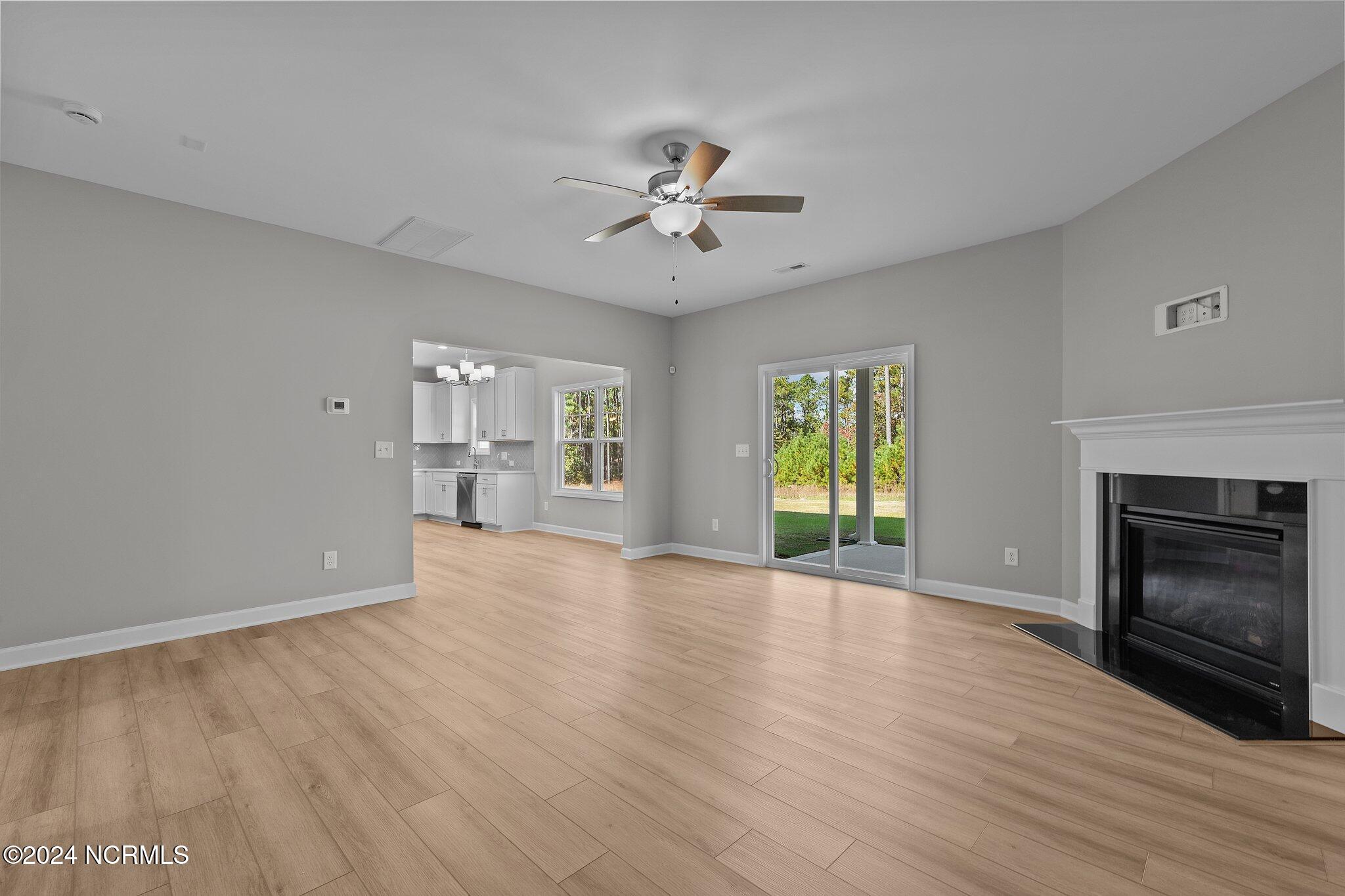 189 Rough Ridge Trail, 10