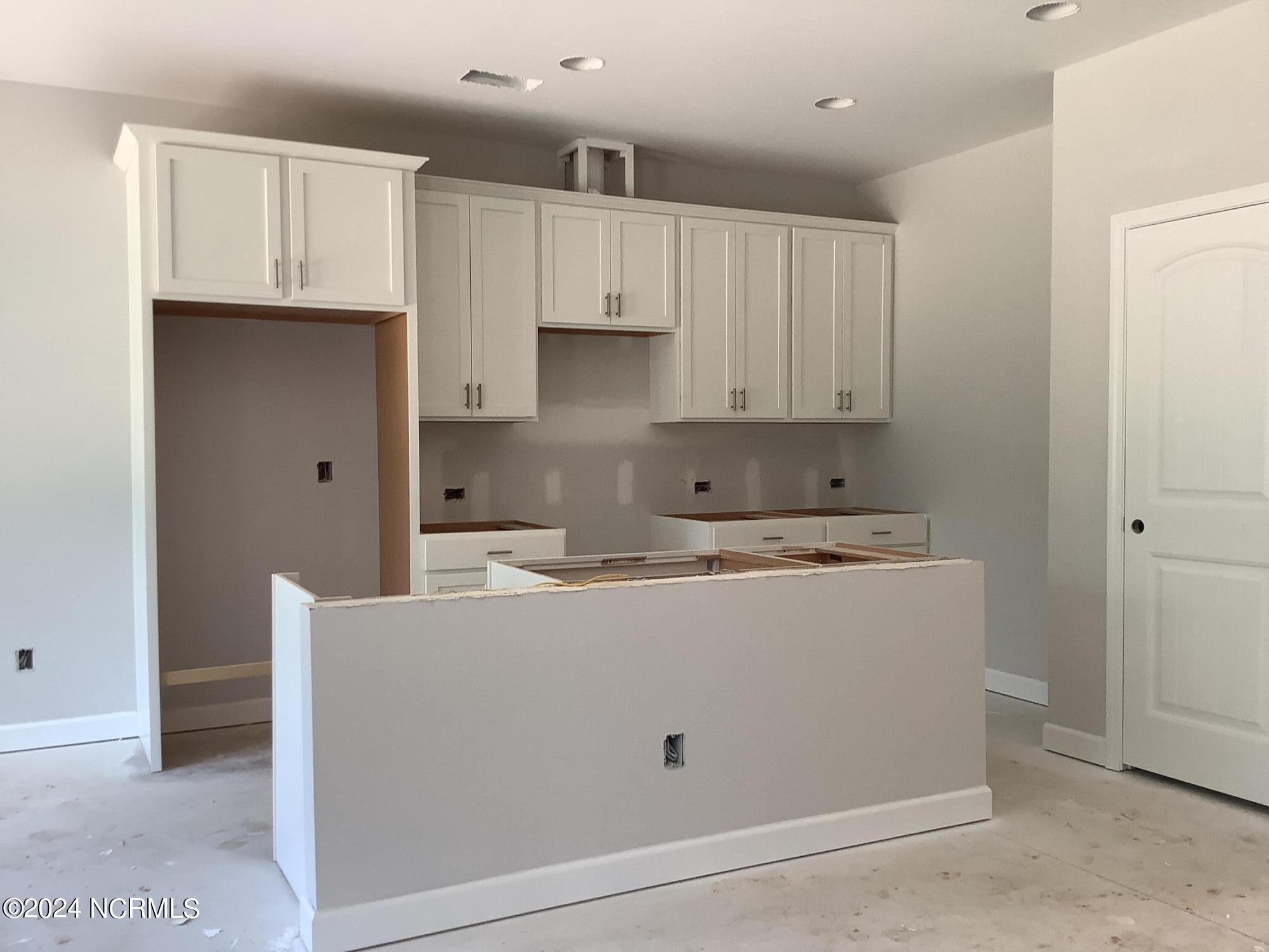 201 Rough Ridge Trail, 12