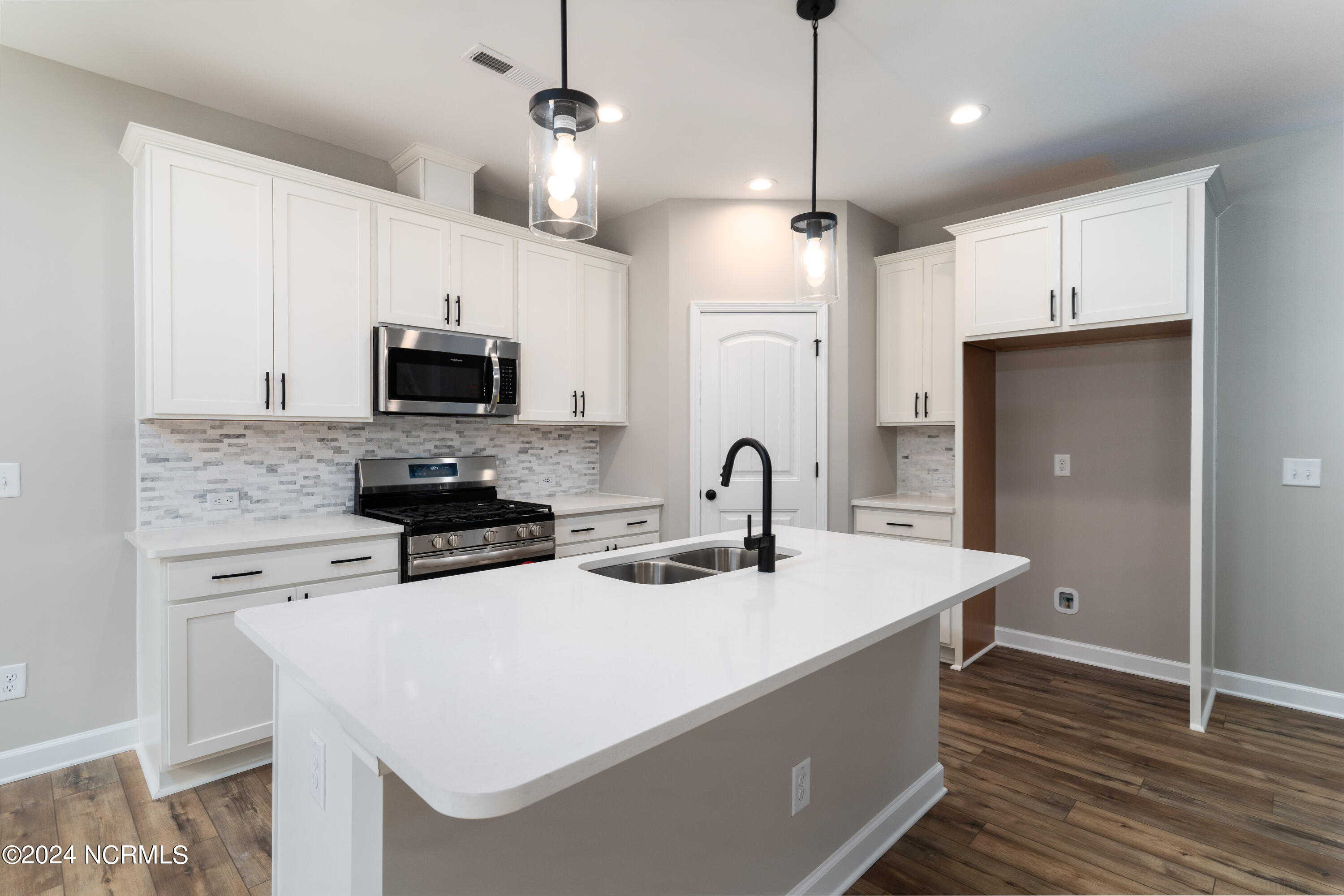 344 Glassmine Trail, 42