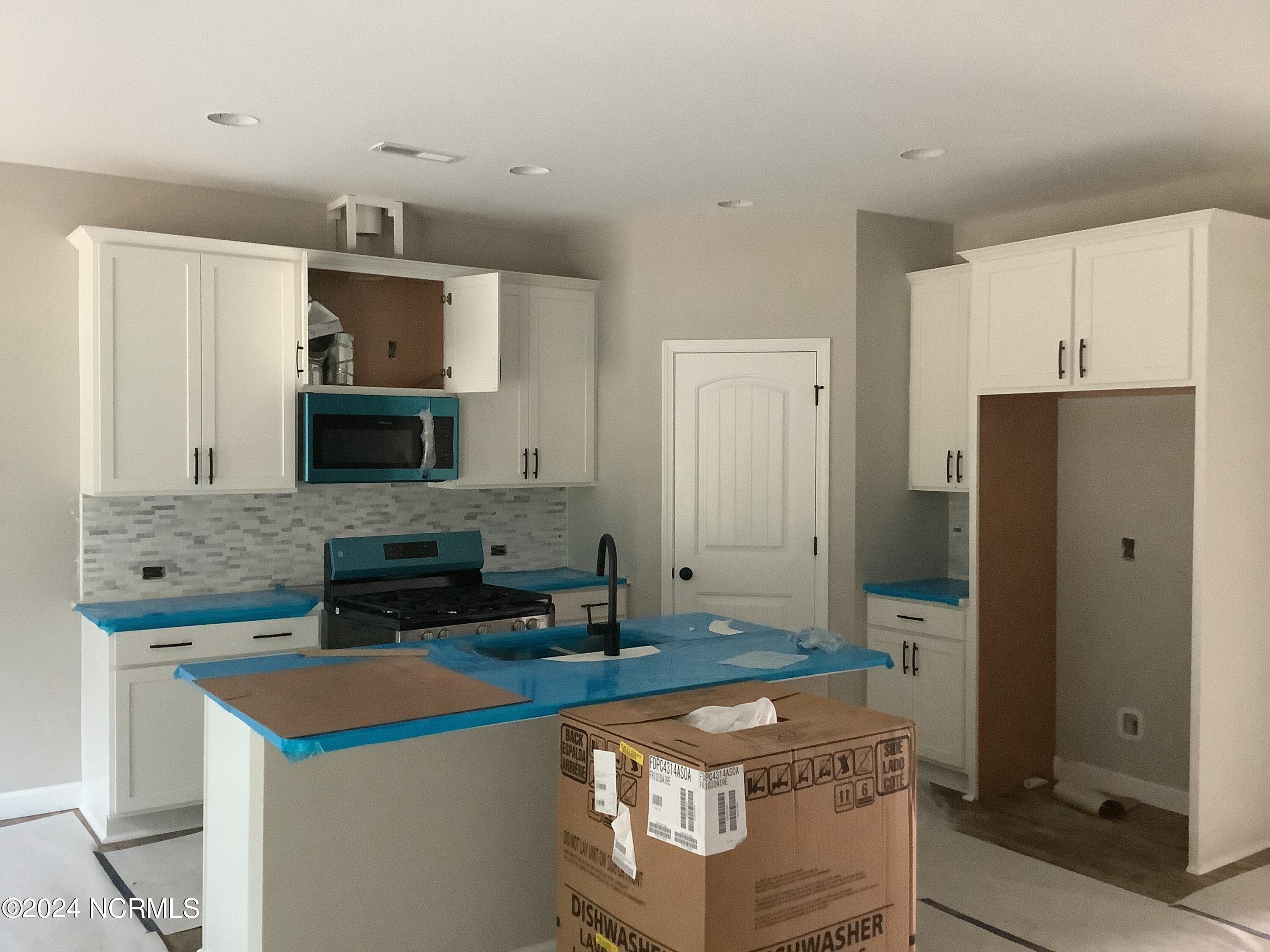 344 Glassmine Trail, 42