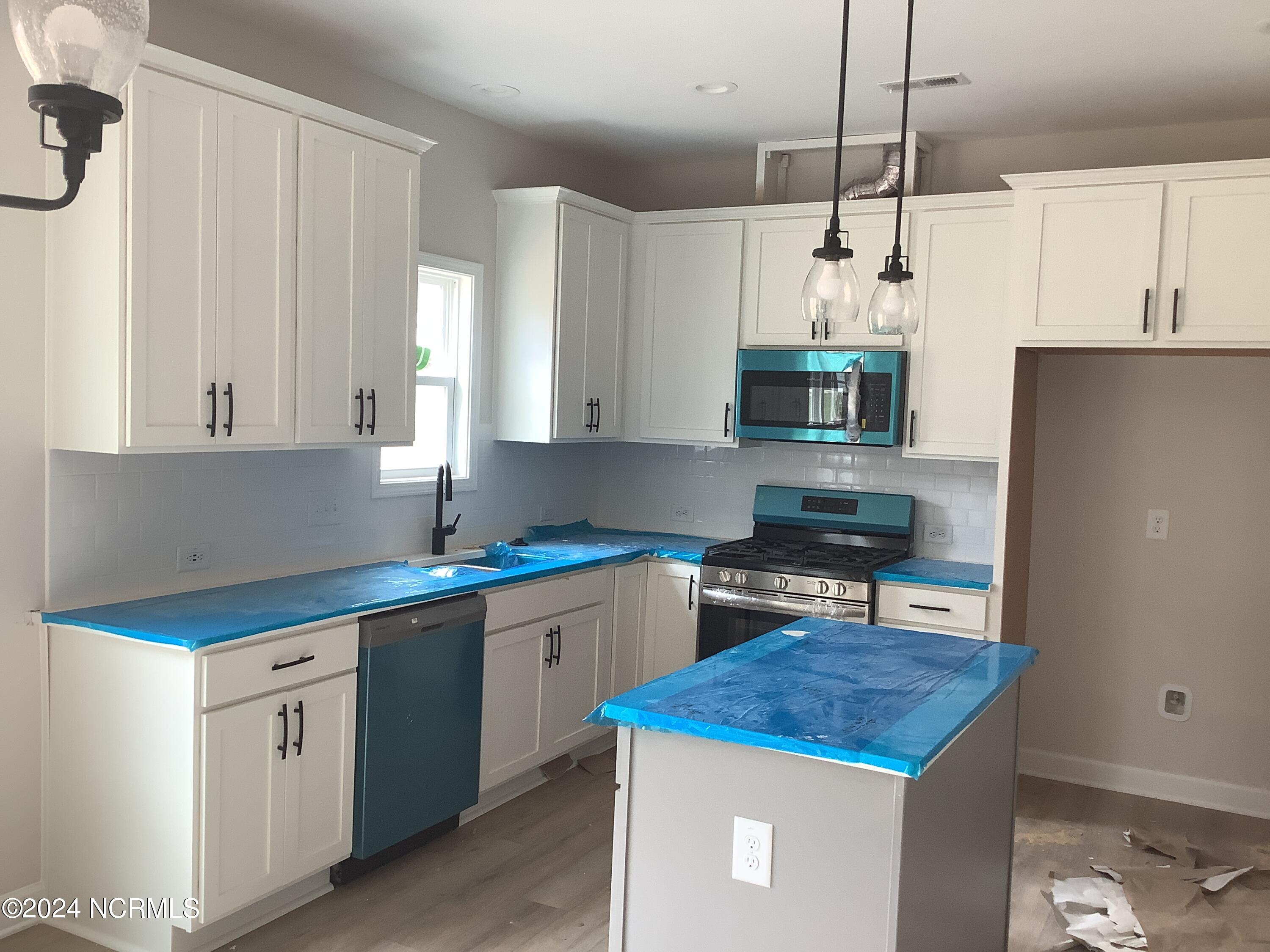 313 Glassmine Trail, 50