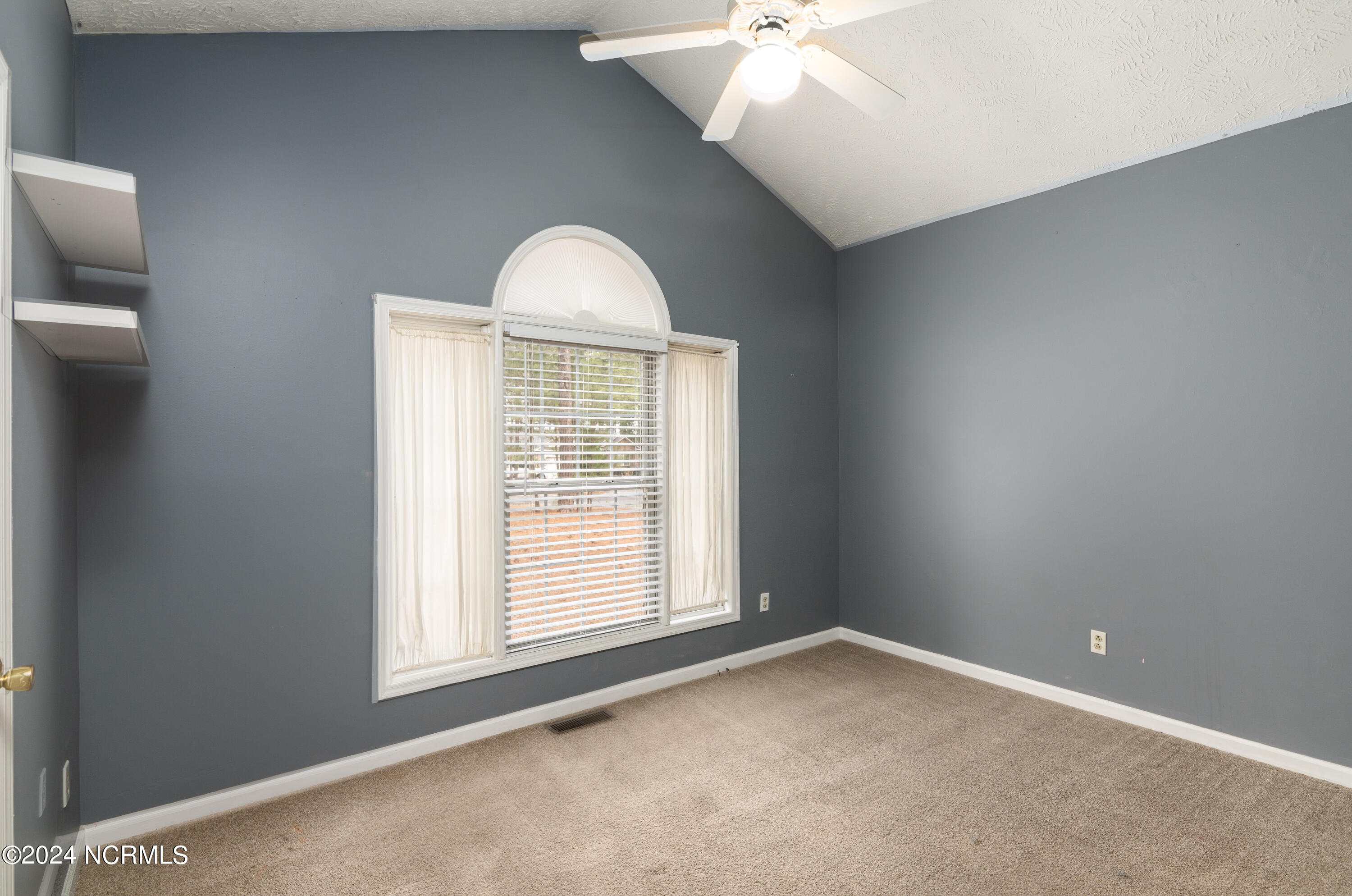 112 Pinecone Court