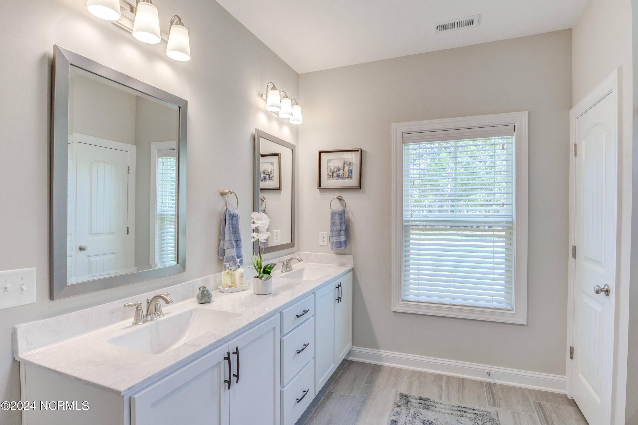 311 Pine Laurel Drive, 20