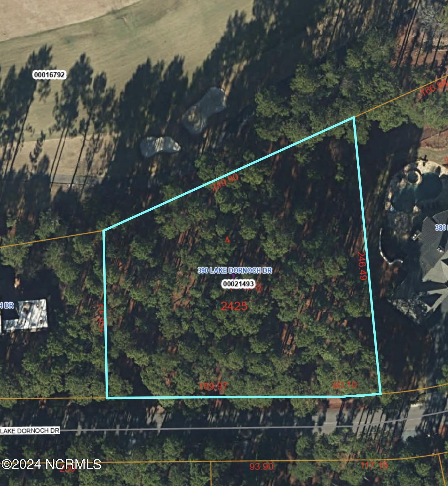 390 Lake Dornoch Drive