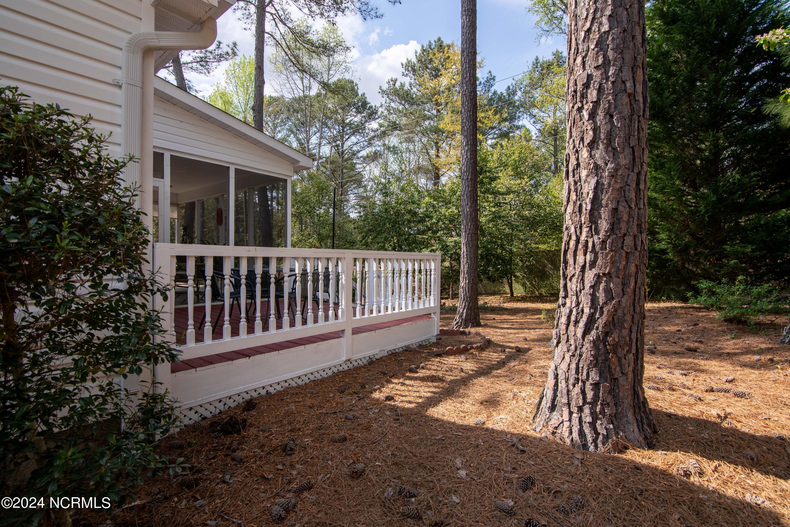 175 Kingswood Circle