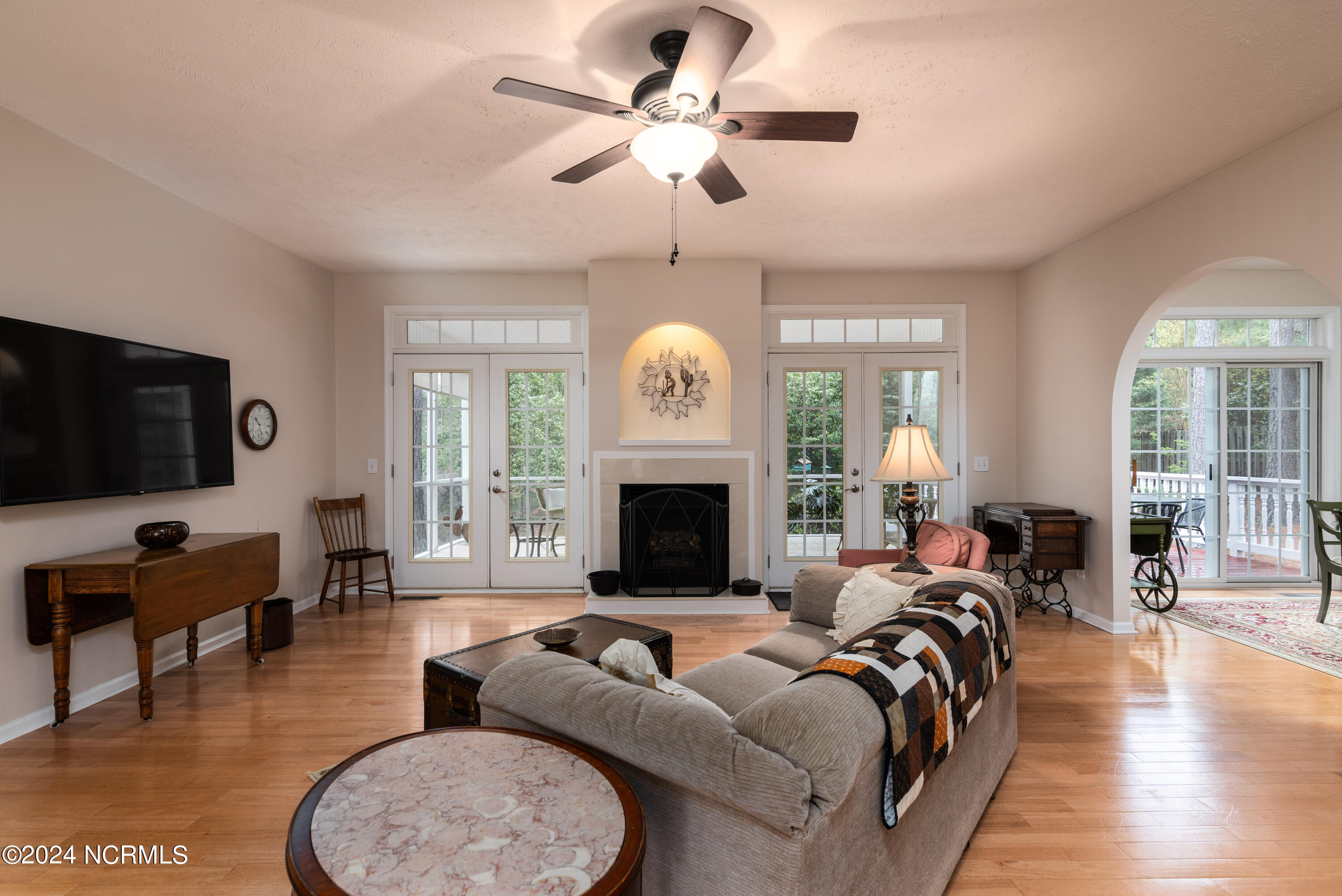 175 Kingswood Circle