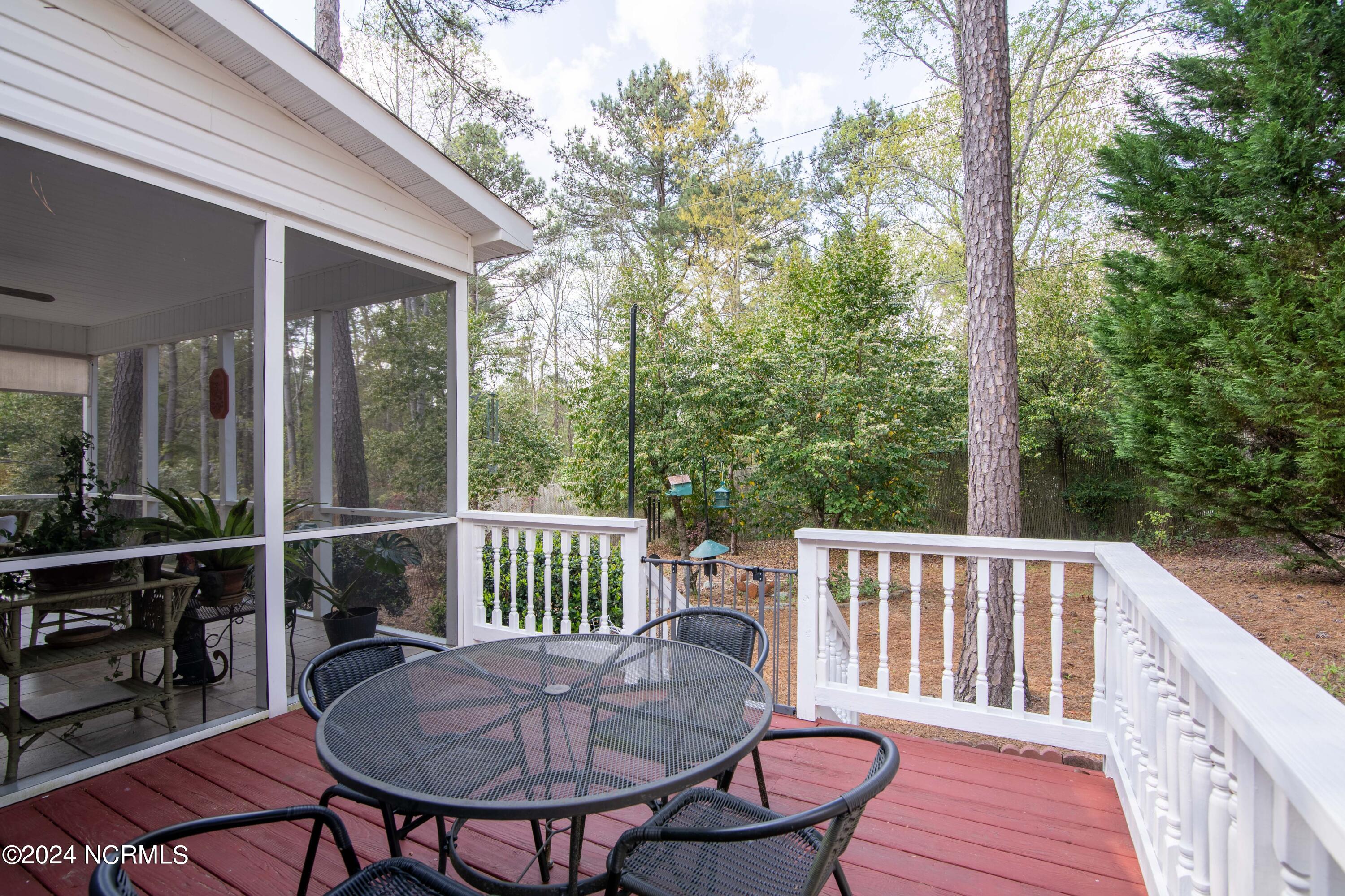 175 Kingswood Circle