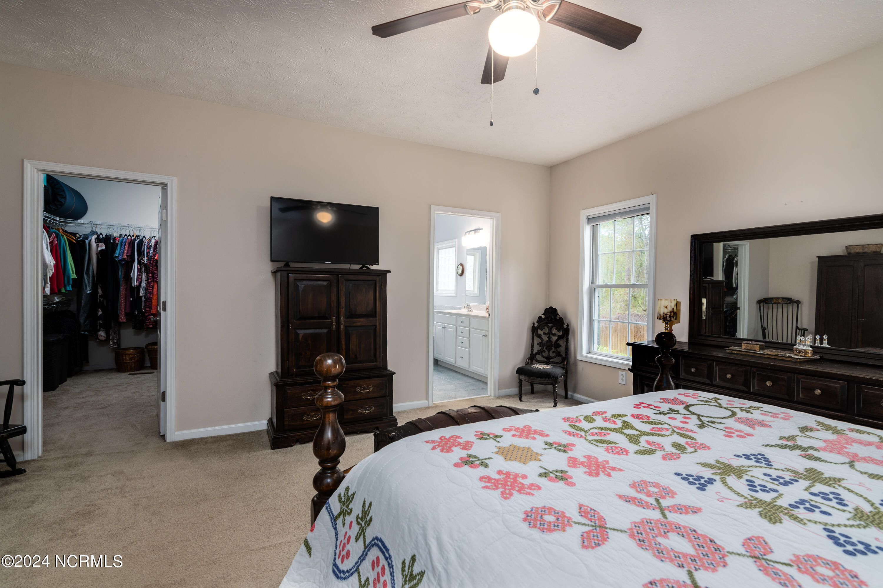 175 Kingswood Circle