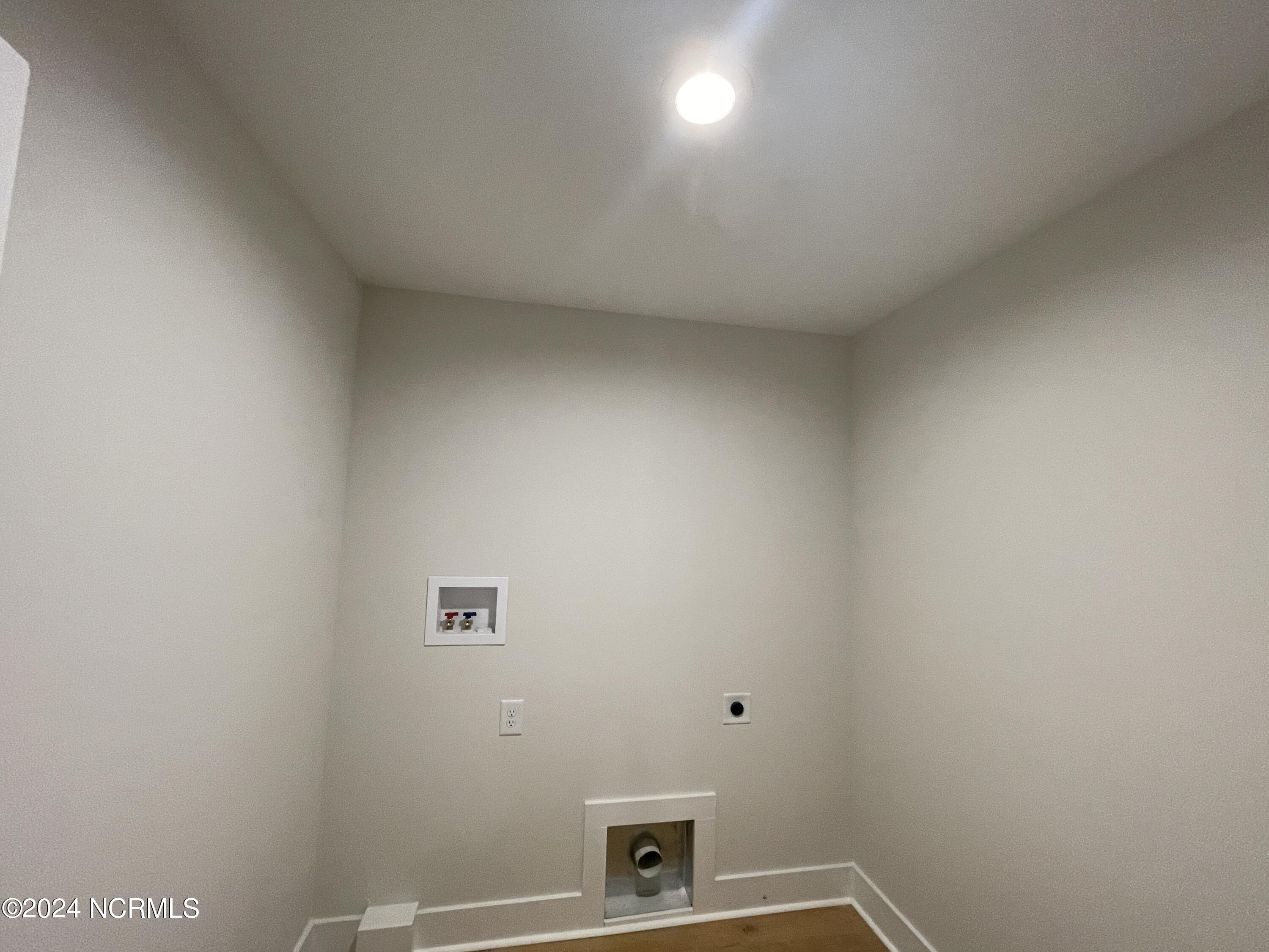 984 Greenbriar Drive