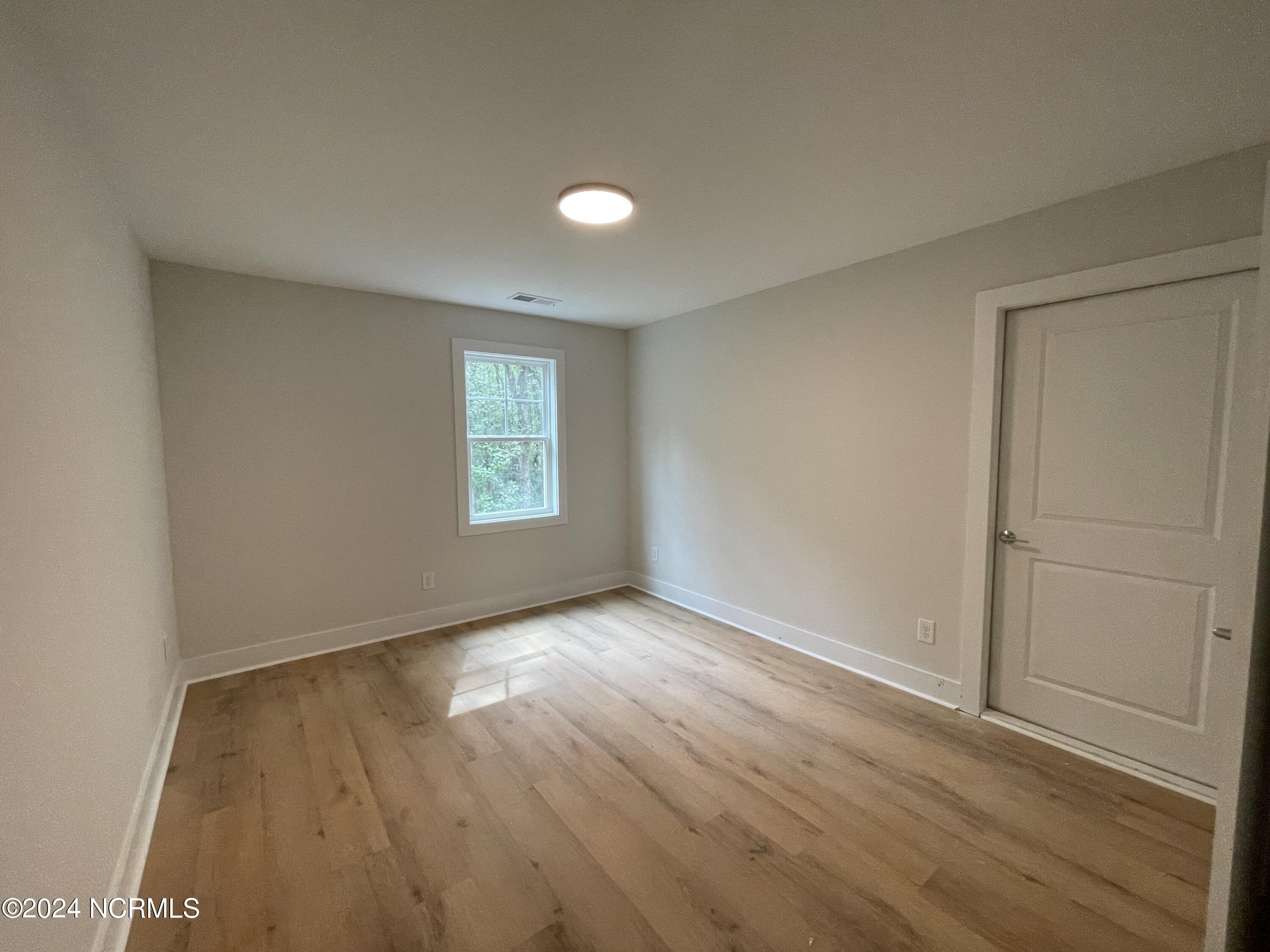 984 Greenbriar Drive