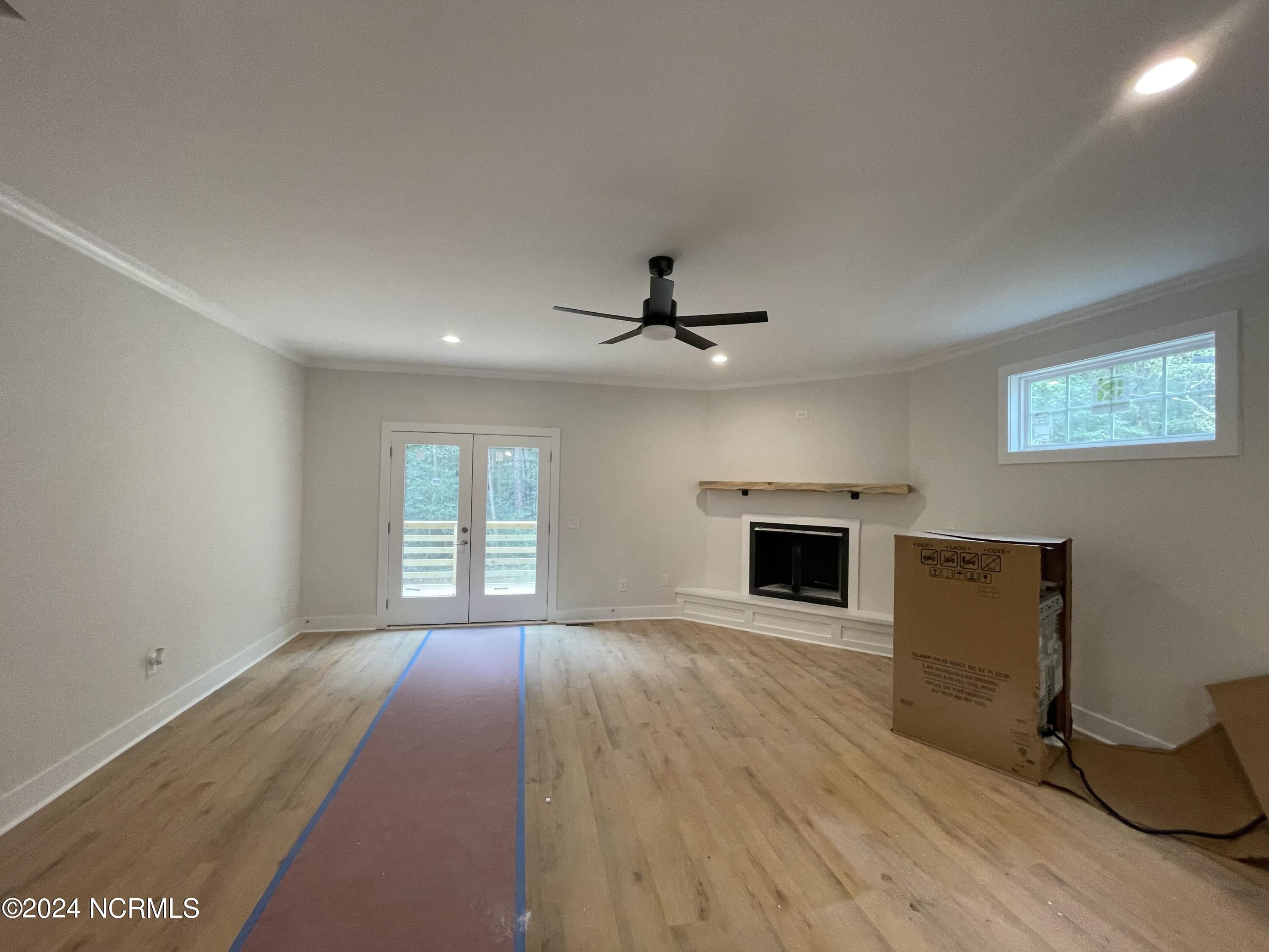 984 Greenbriar Drive