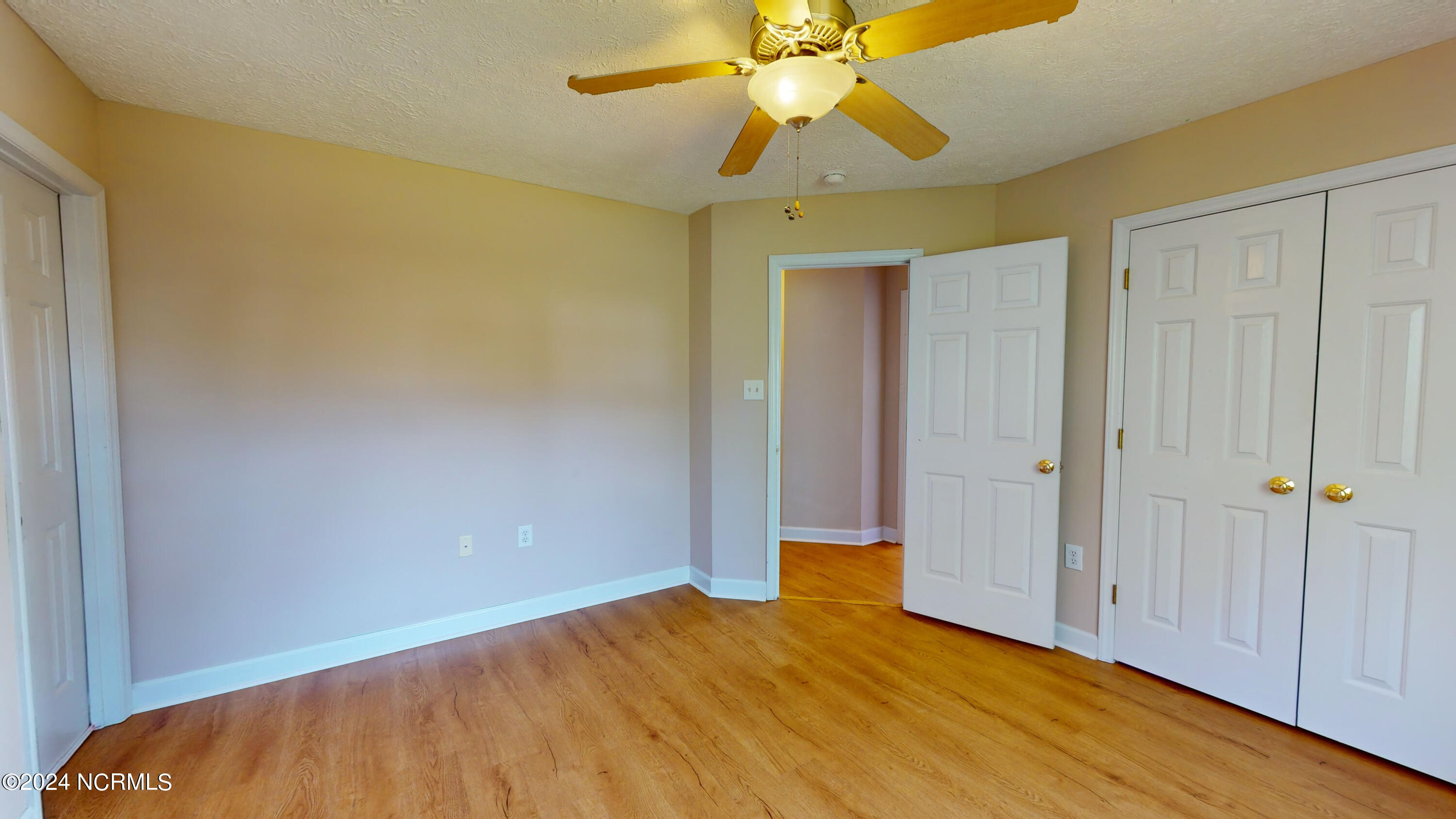 105 Silverburn Place