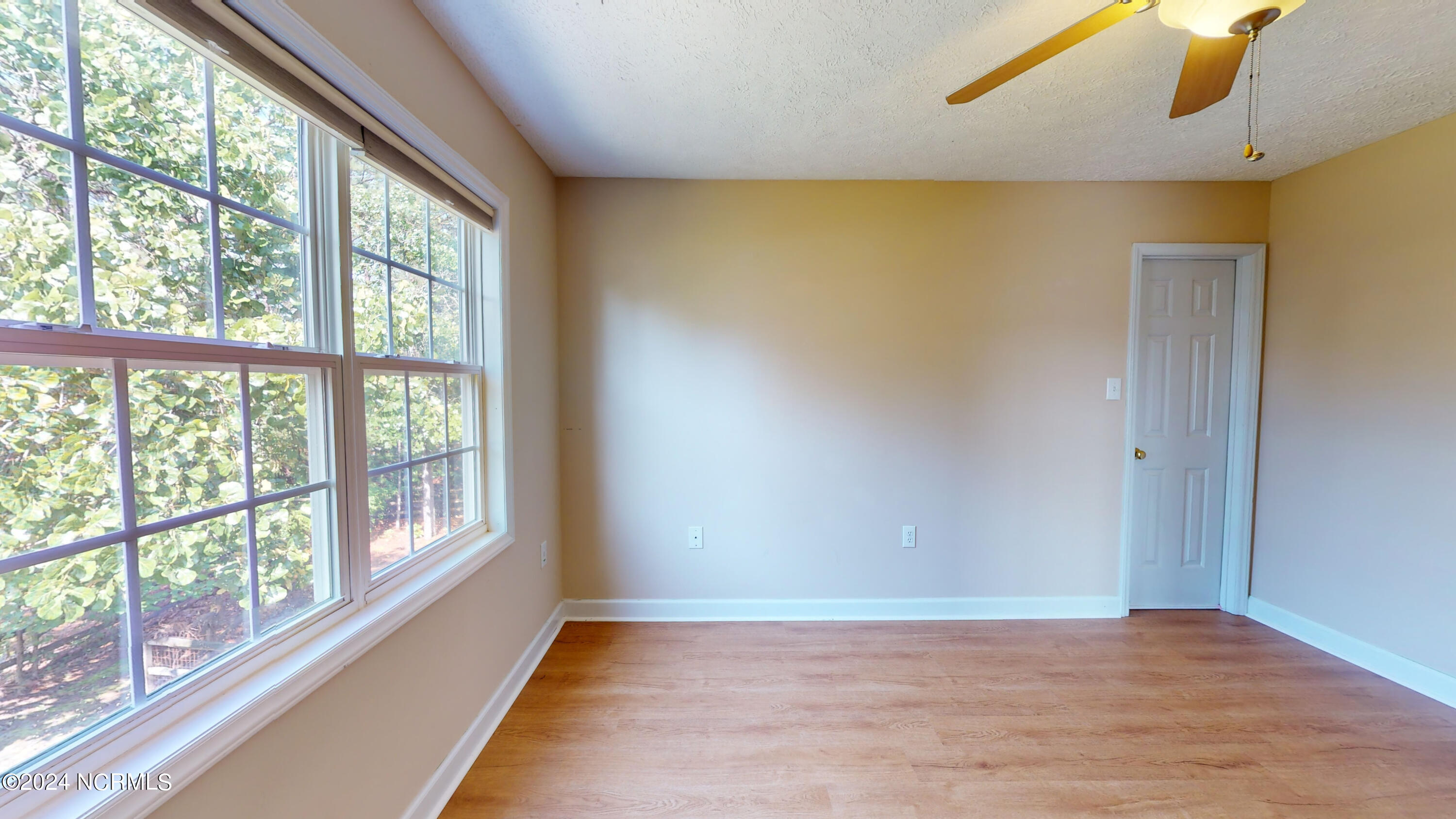 105 Silverburn Place