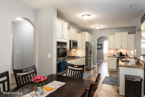 227 Farmhouse Lane