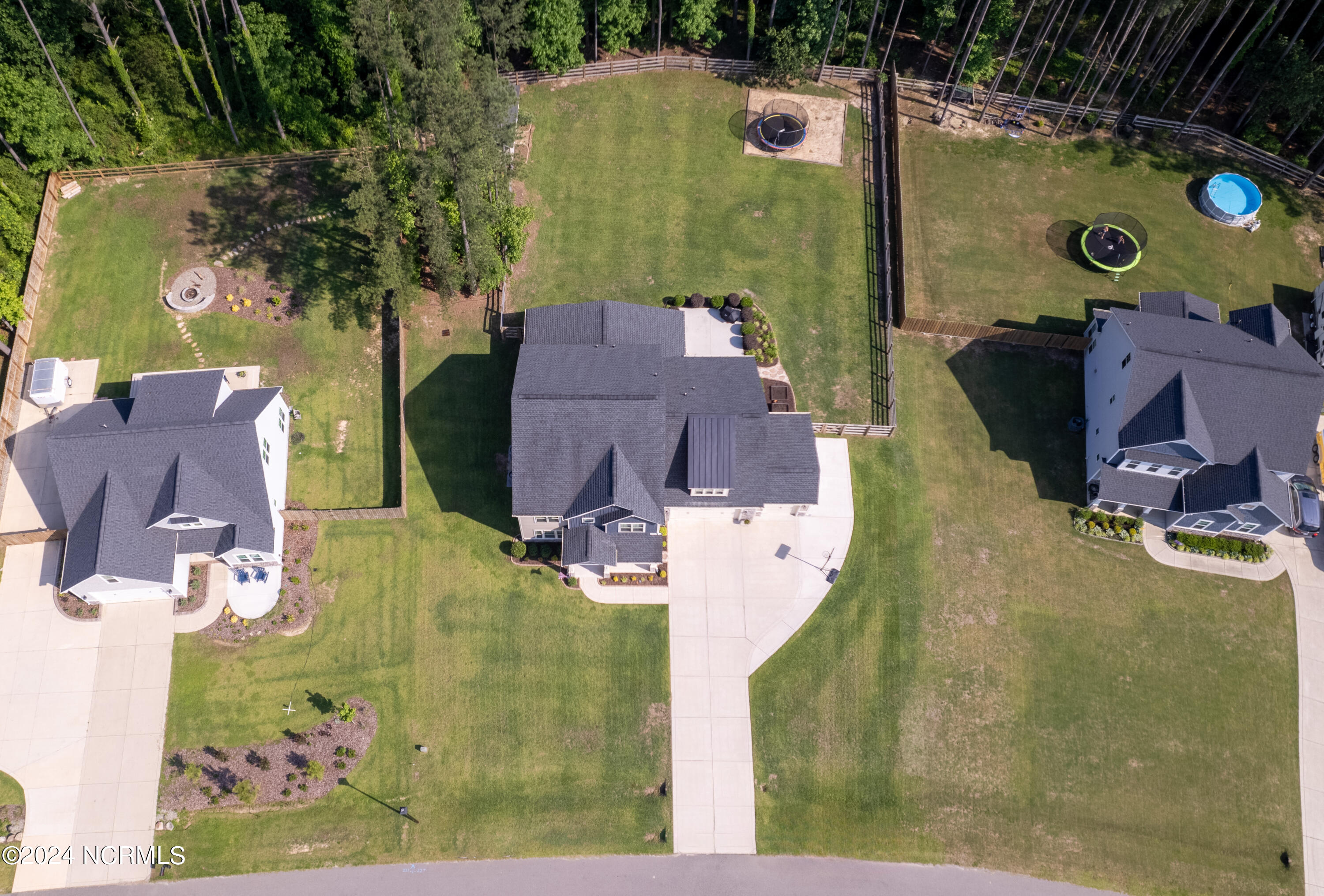 227 Farmhouse Lane