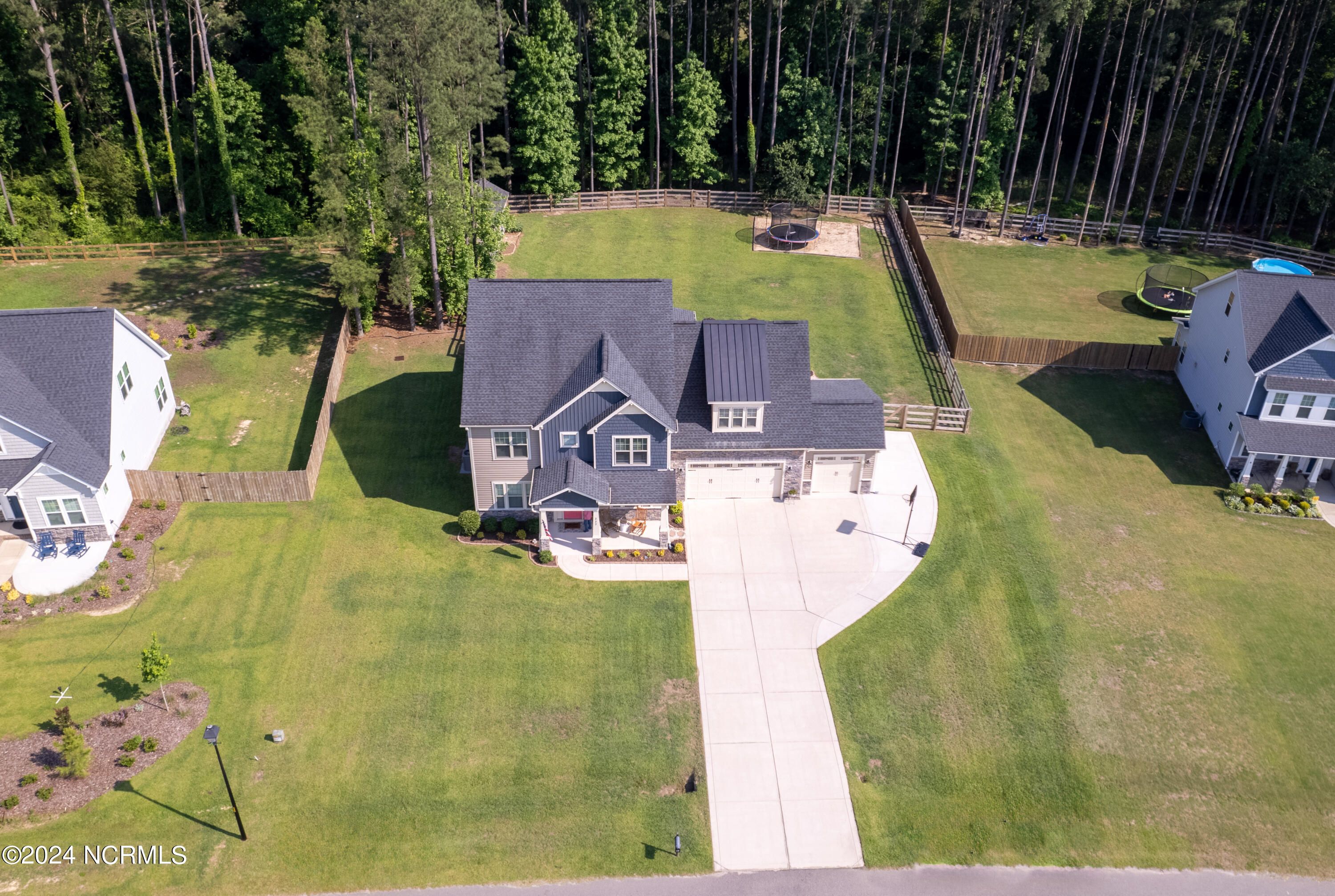 227 Farmhouse Lane