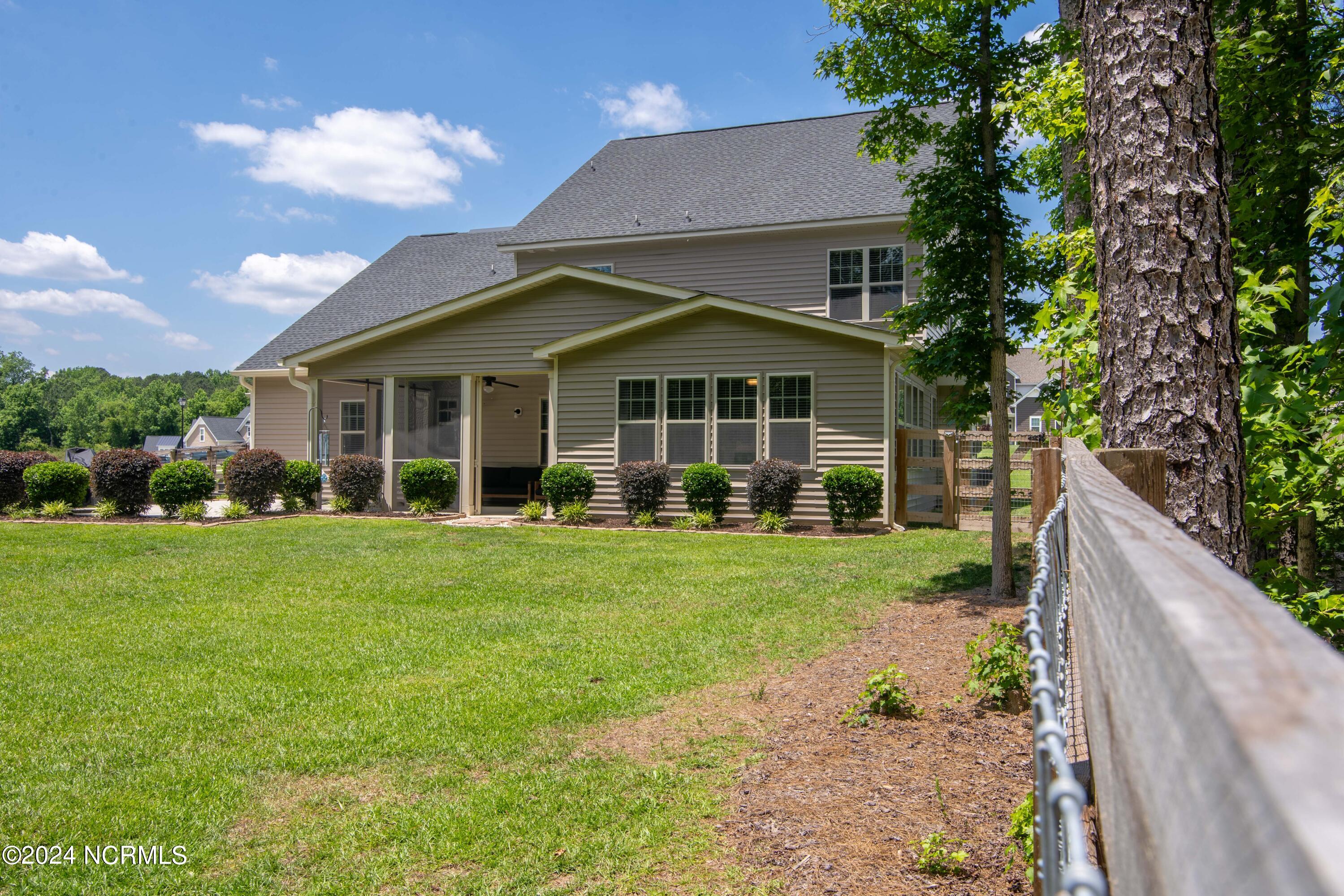 227 Farmhouse Lane