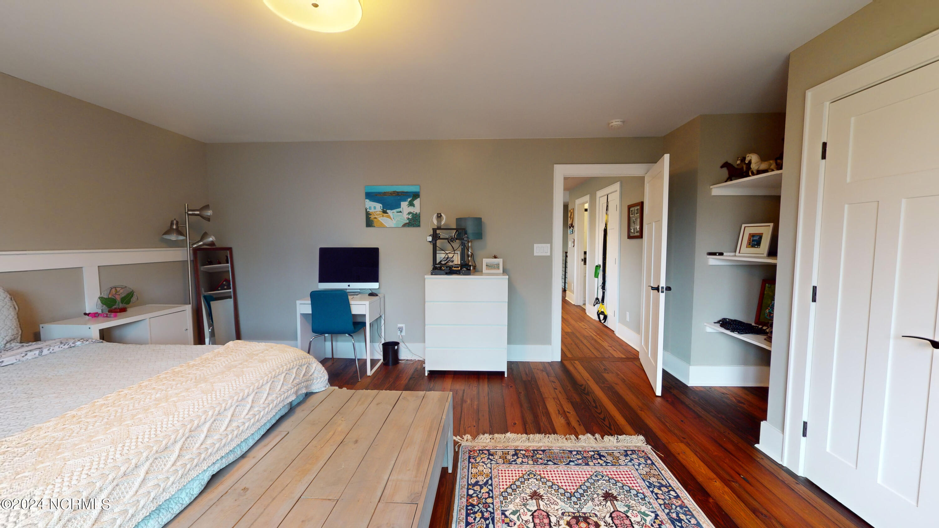 1000 Lakebay Road