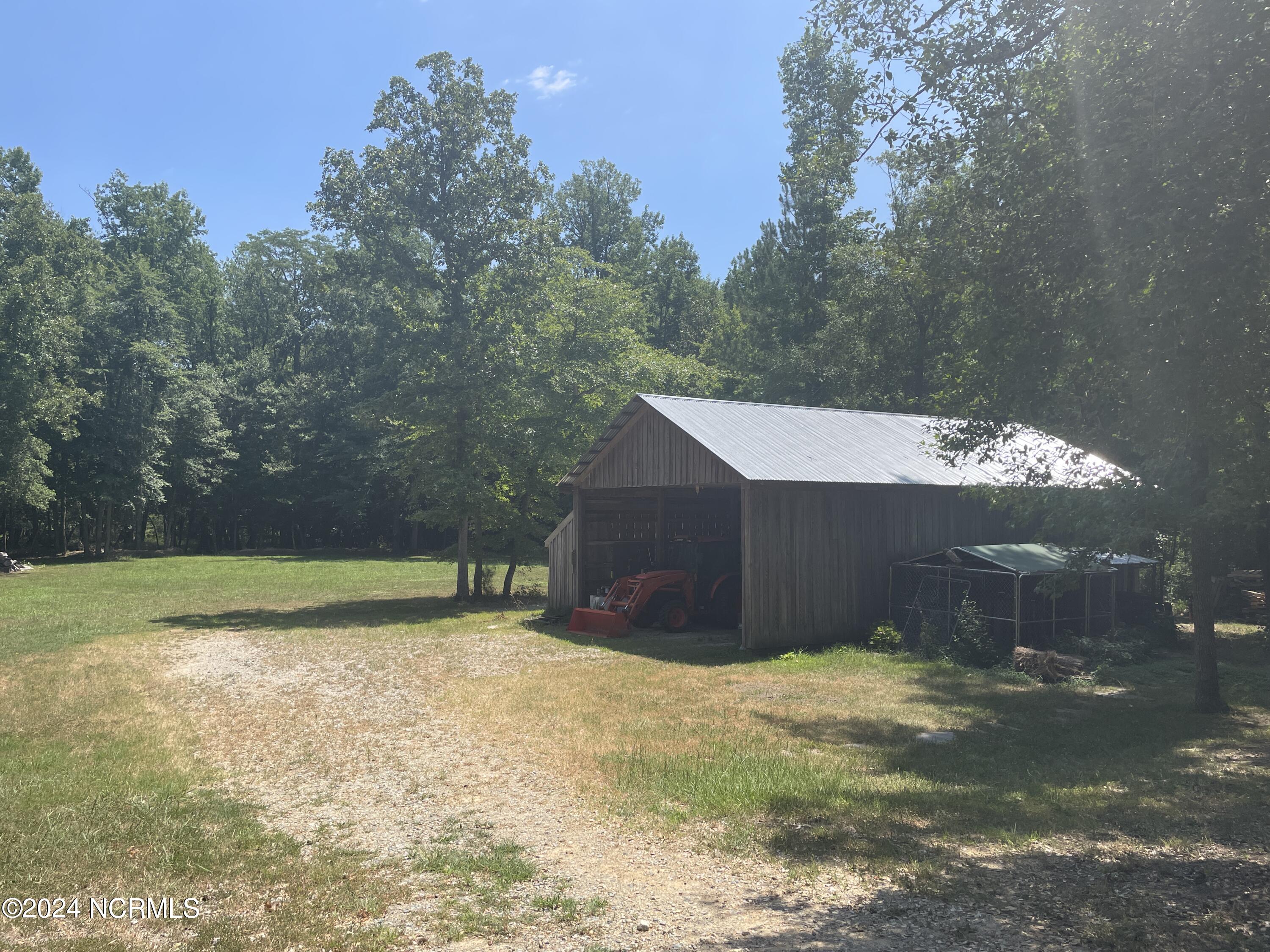 1000 Lakebay Road