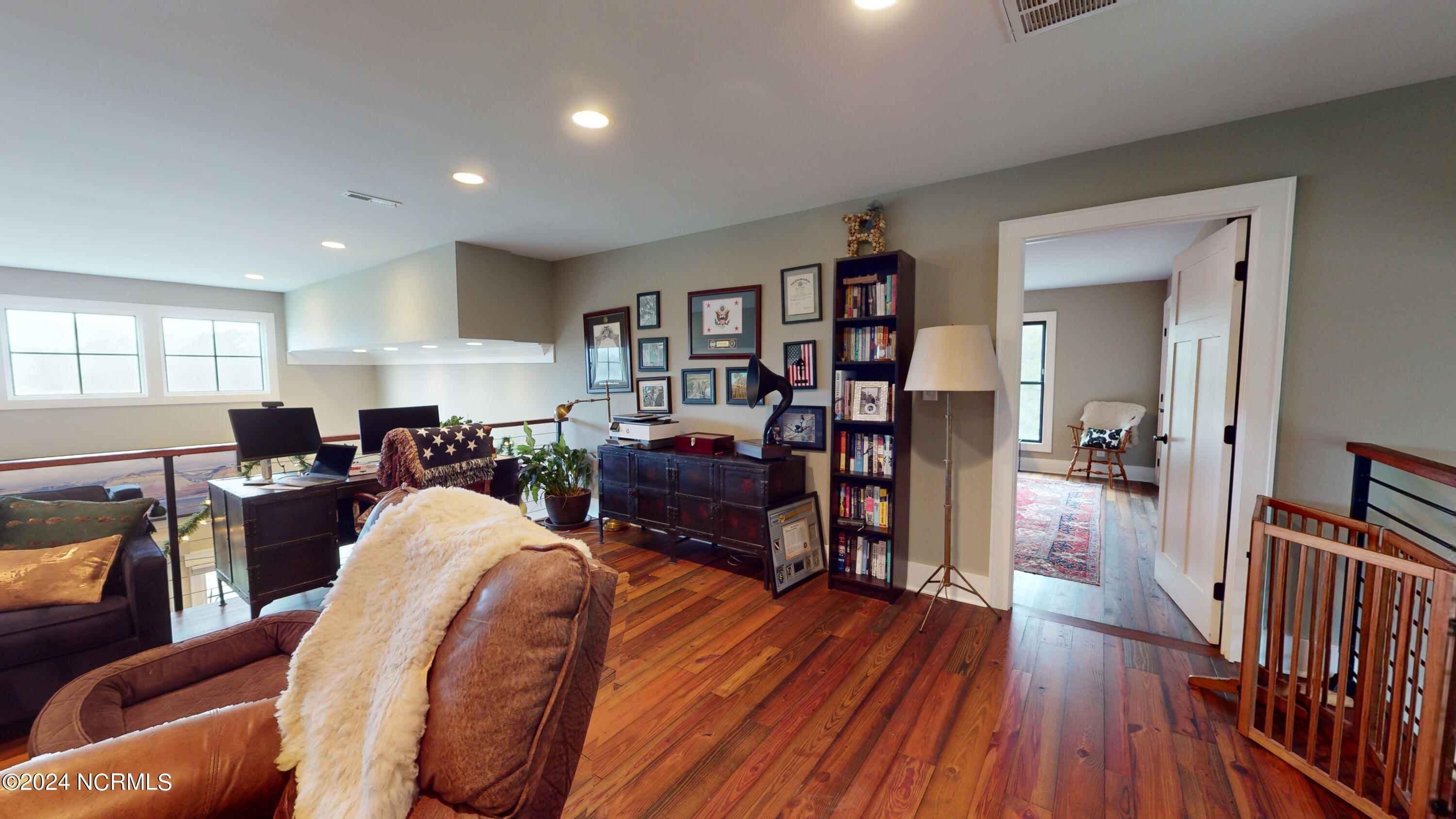 1000 Lakebay Road
