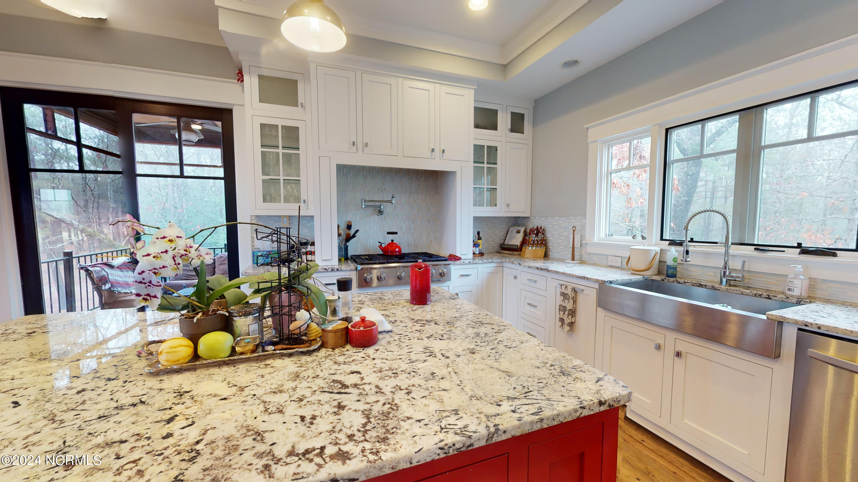 1000 Lakebay Road