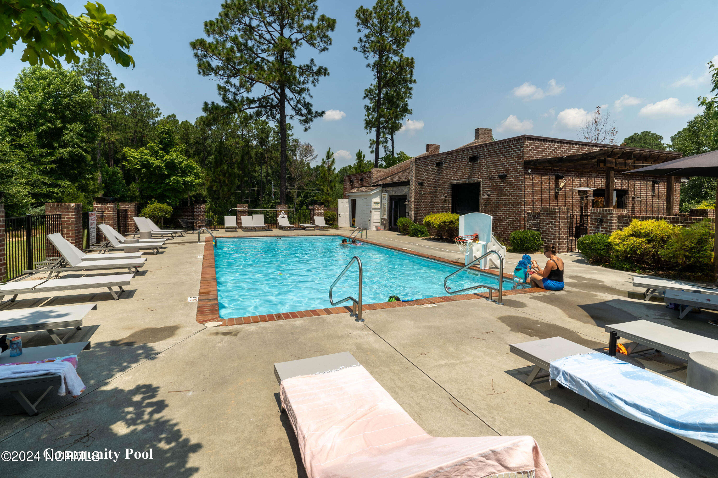 550 Wellers Way, 47