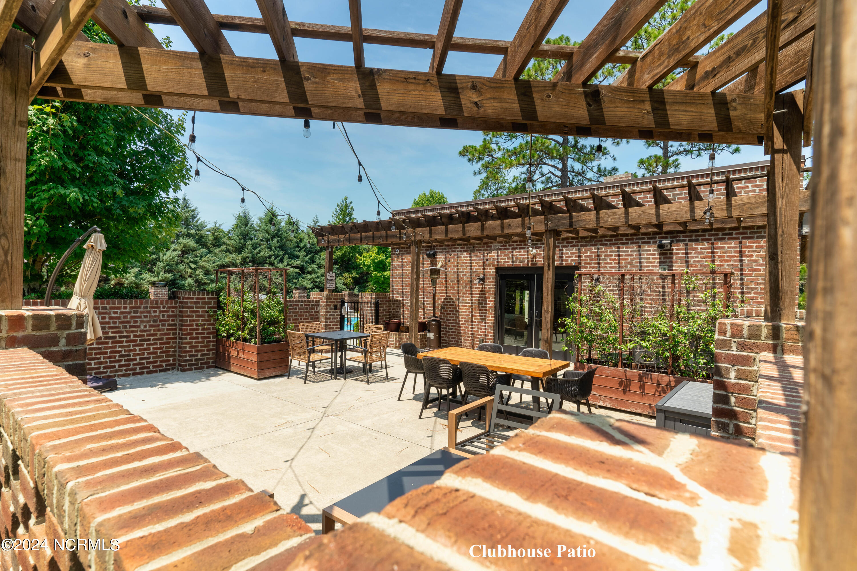 550 Wellers Way, 47