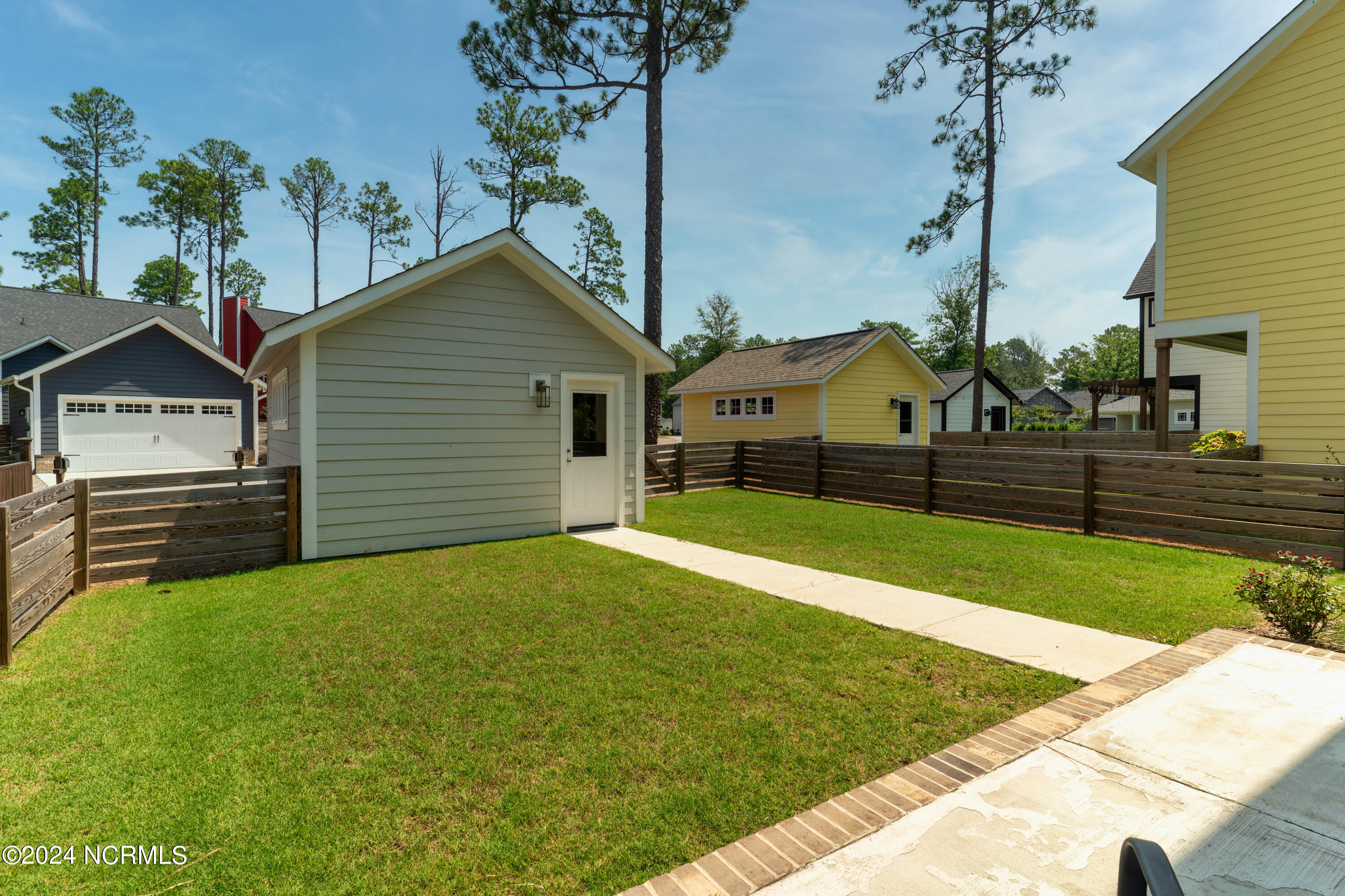 550 Wellers Way, 47