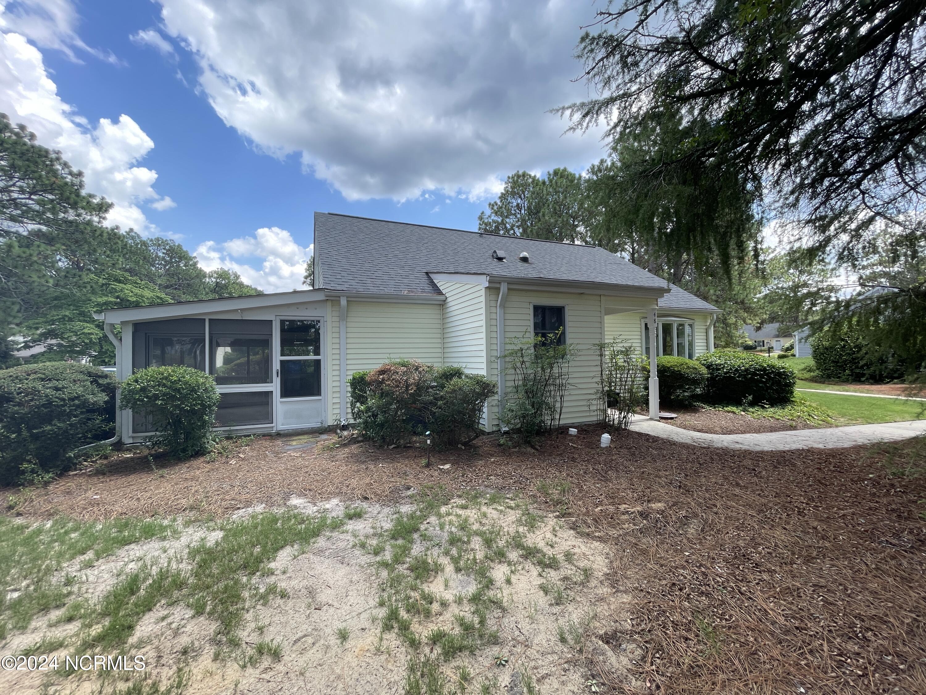 48 Village Green Circle