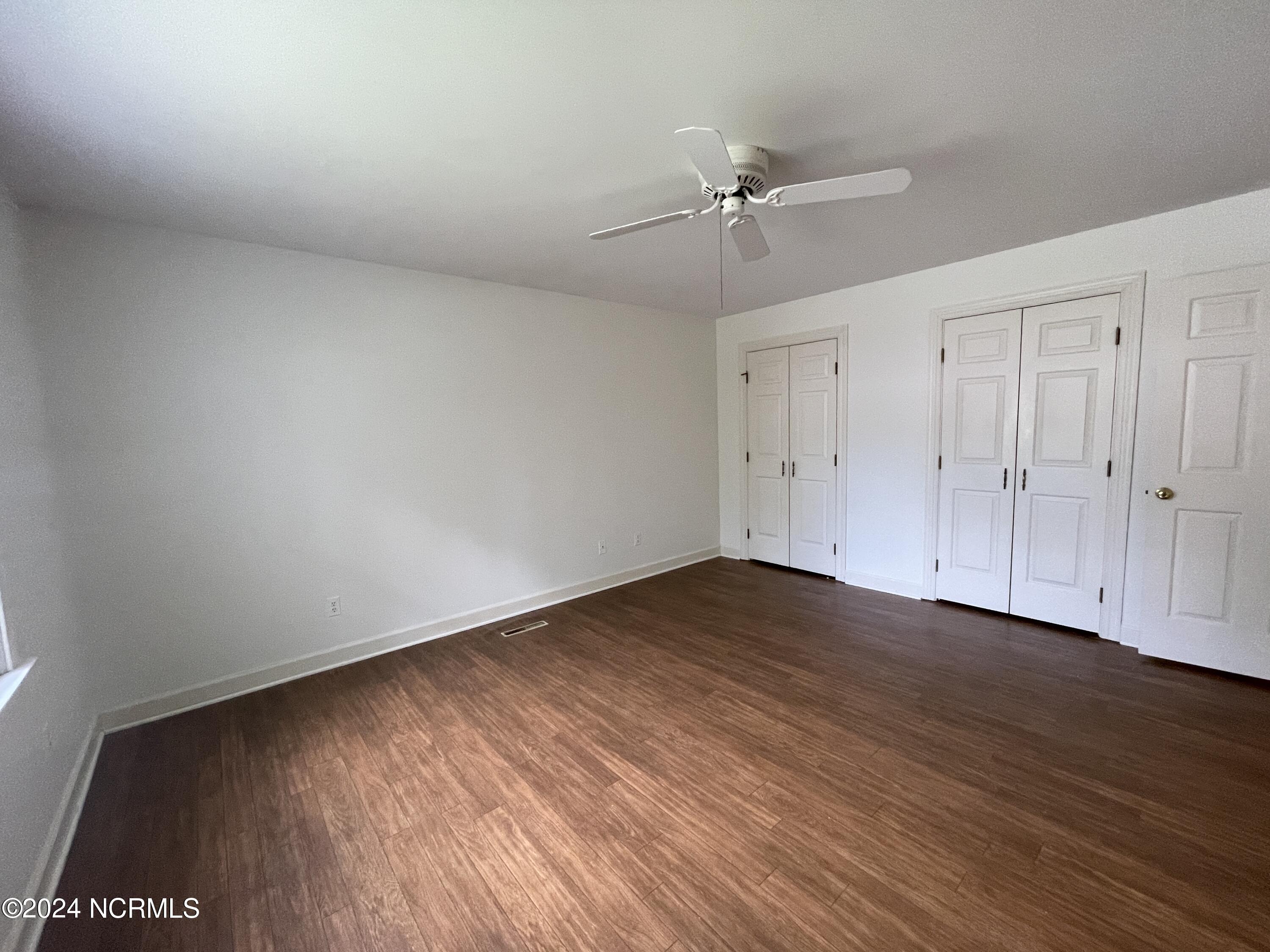 48 Village Green Circle