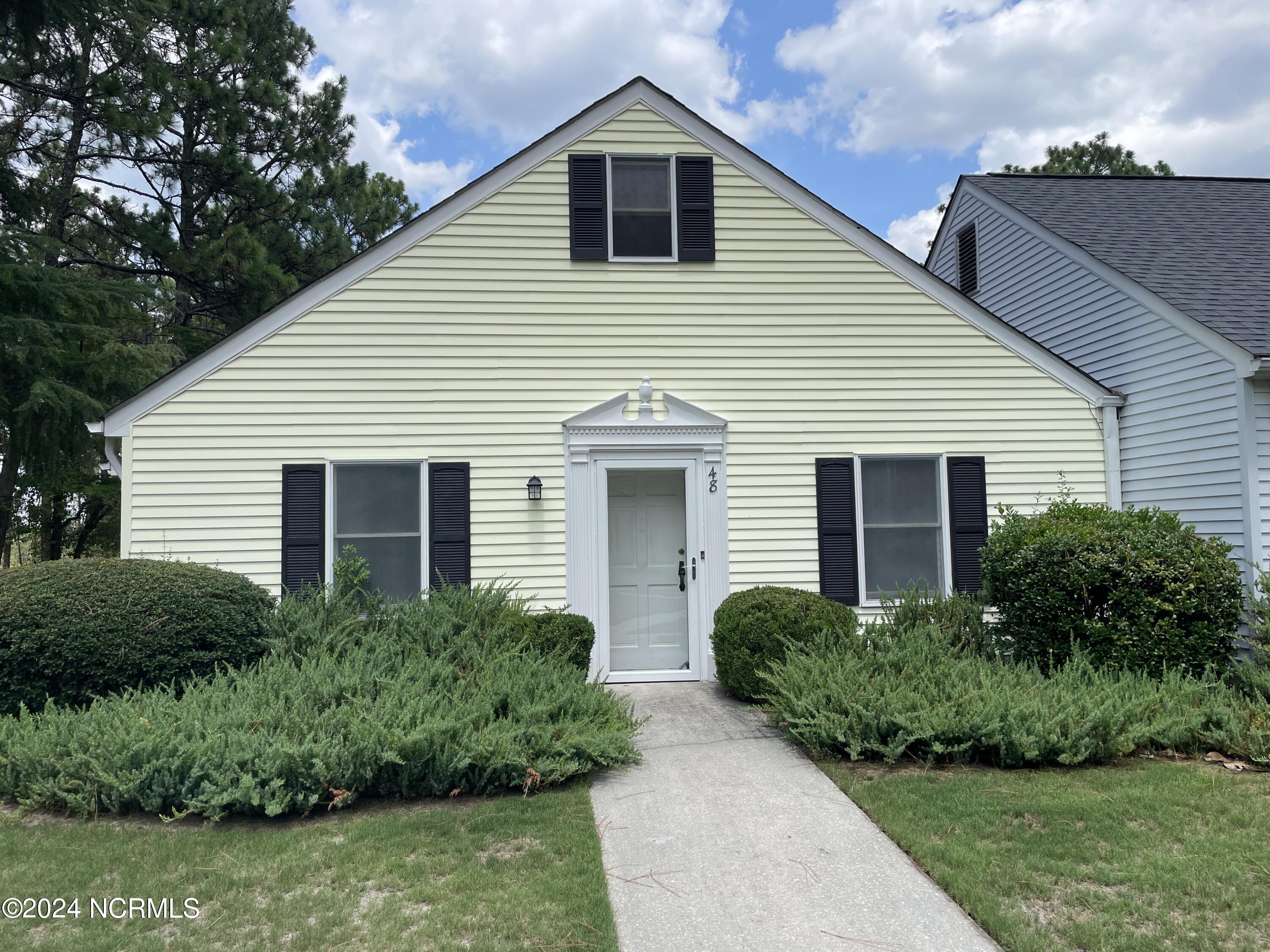 48 Village Green Circle