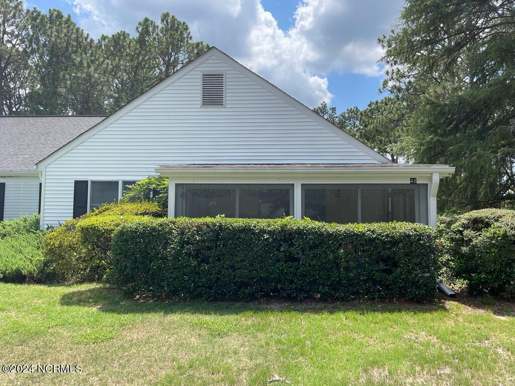 48 Village Green Circle