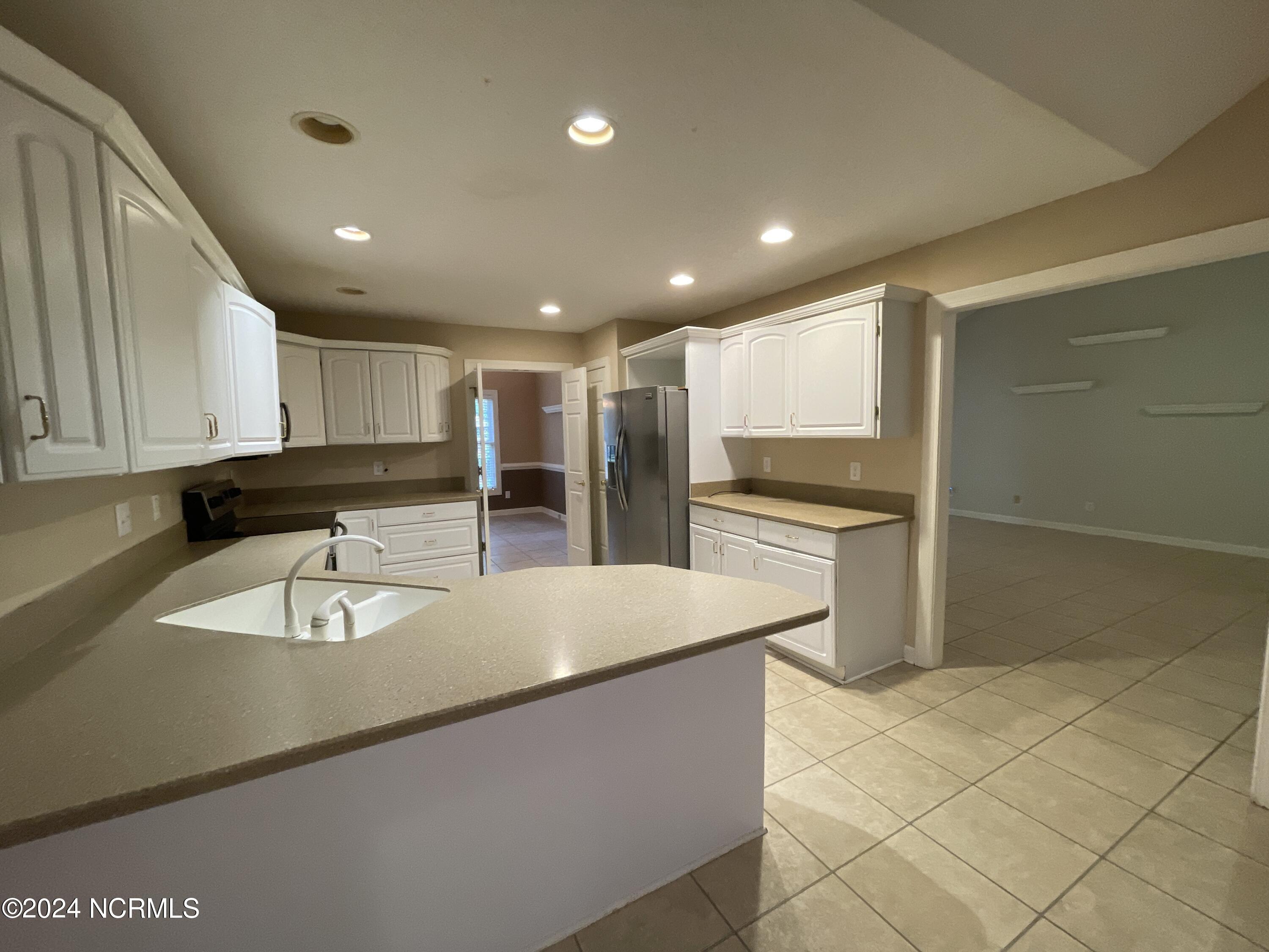 7 Cedar Lane