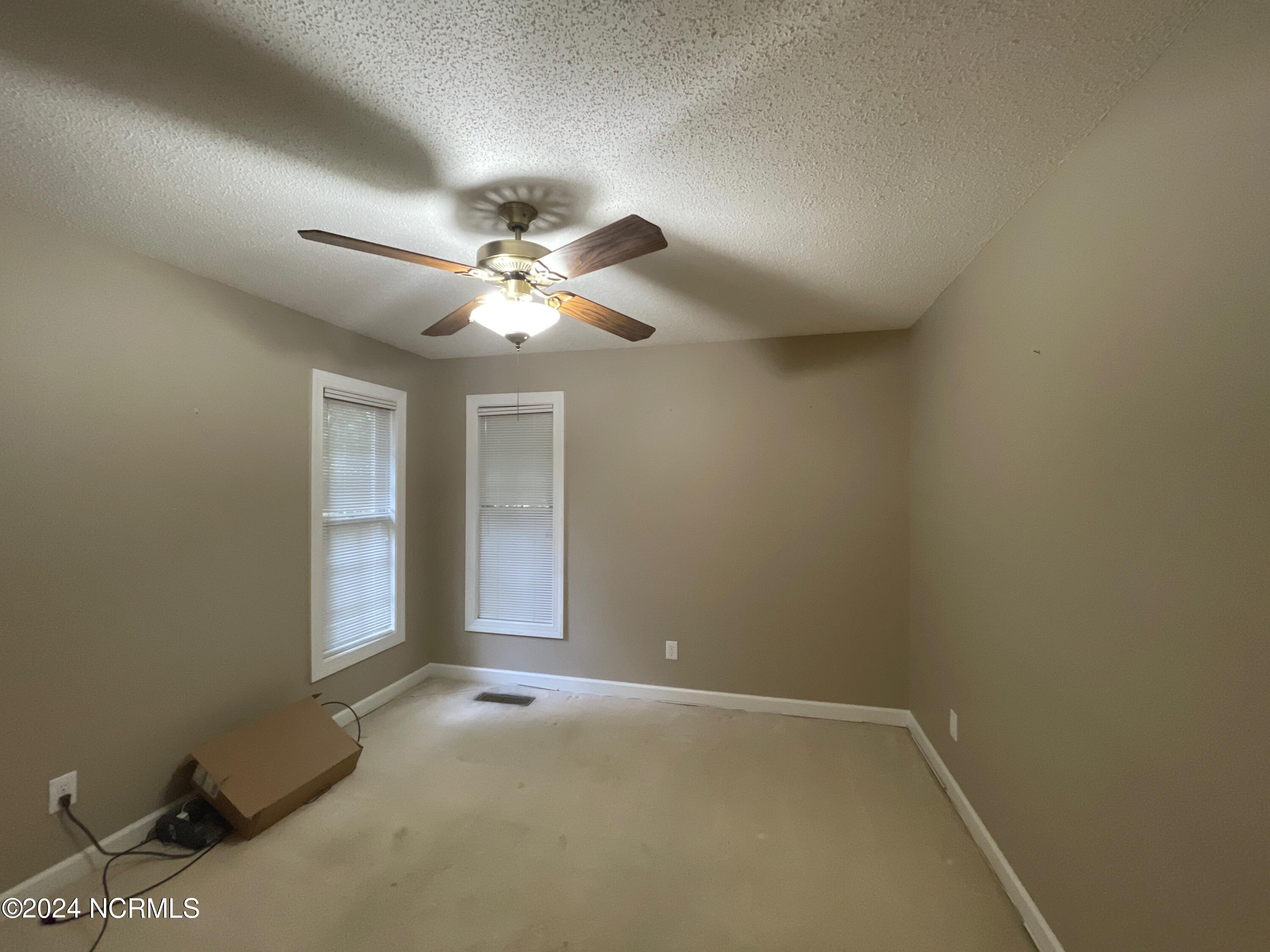 7 Cedar Lane
