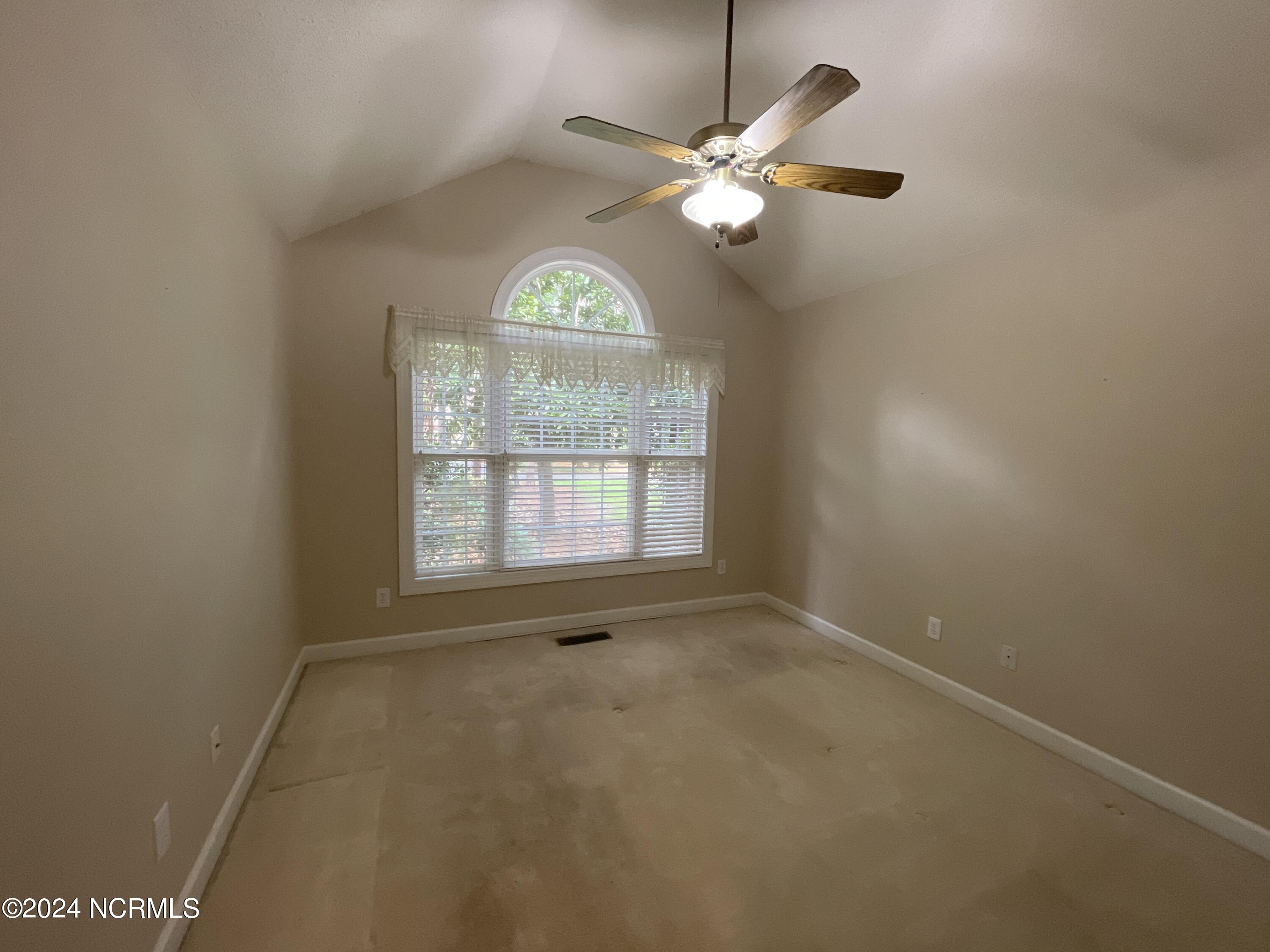 7 Cedar Lane