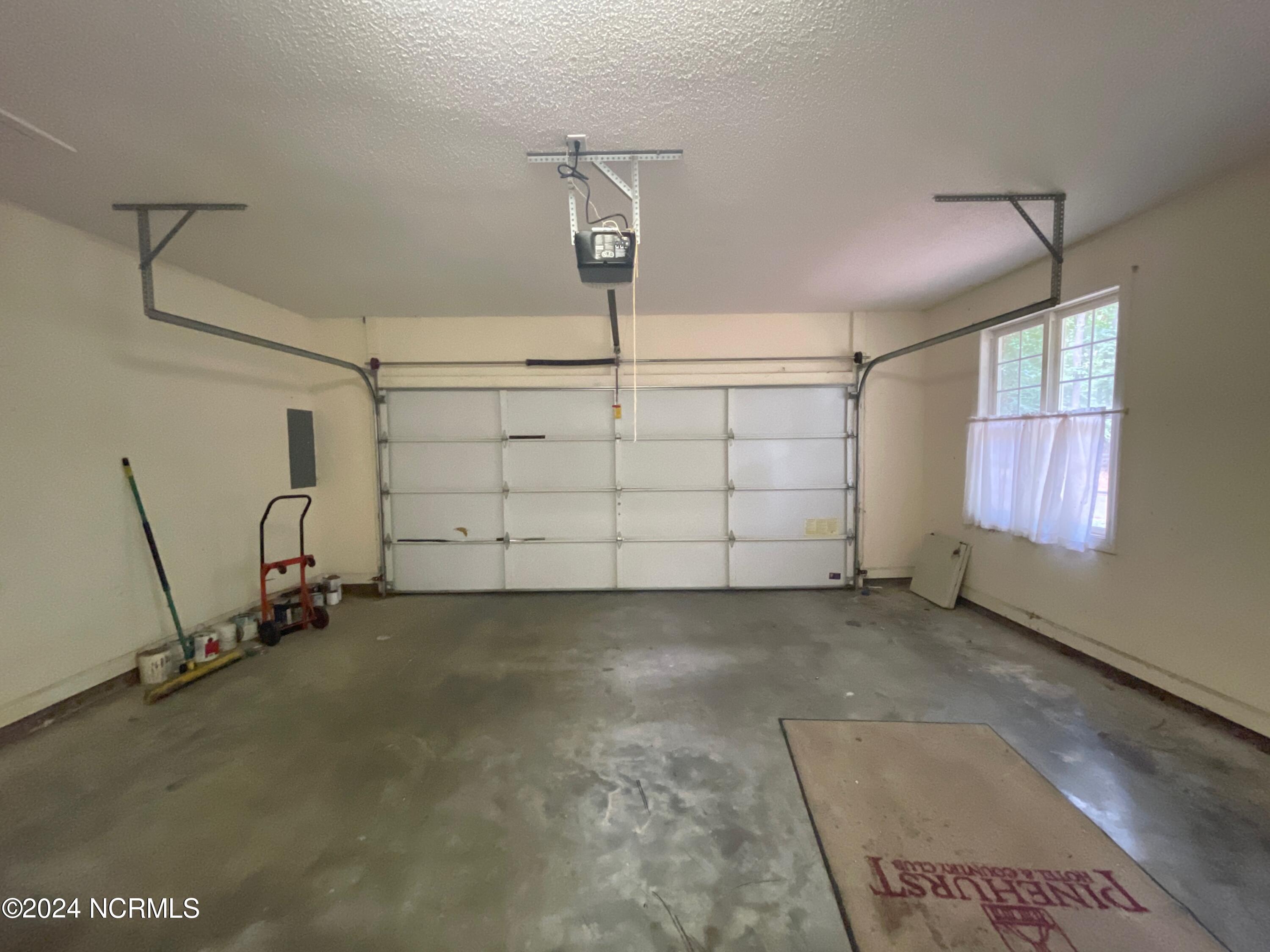 7 Cedar Lane