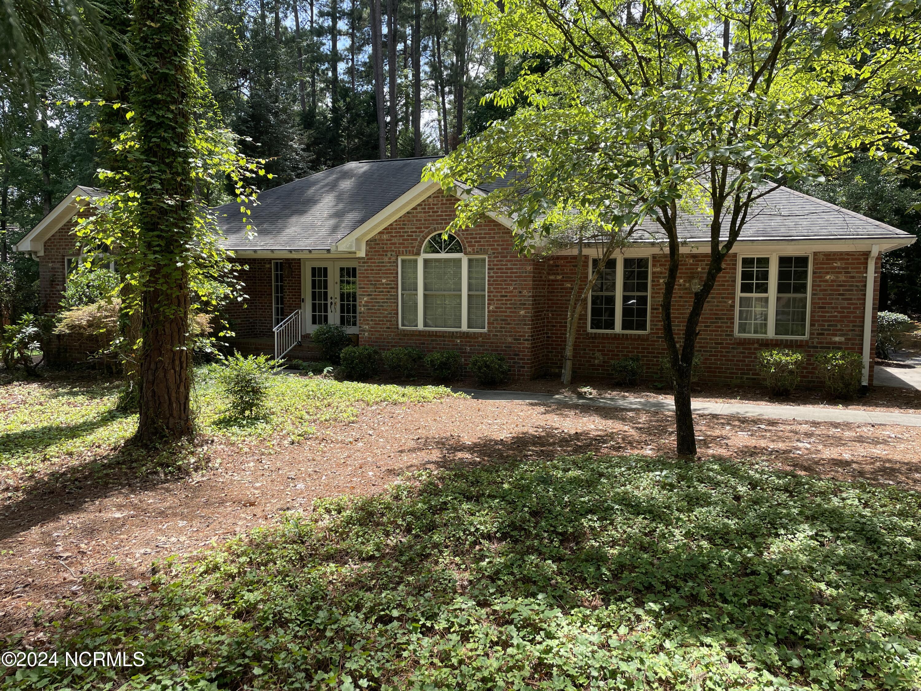 7 Cedar Lane
