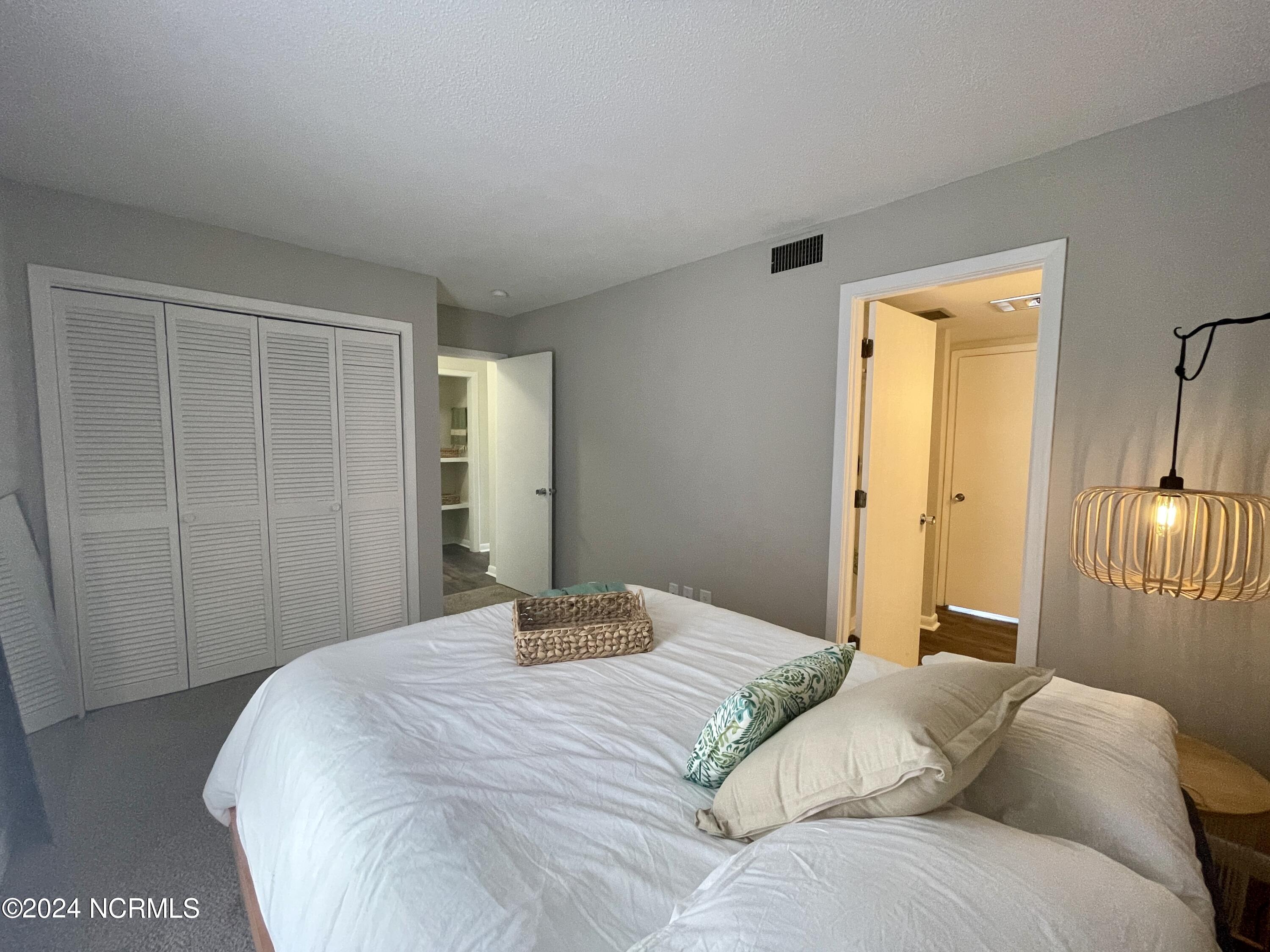 800 St. Andrews Drive, 131b