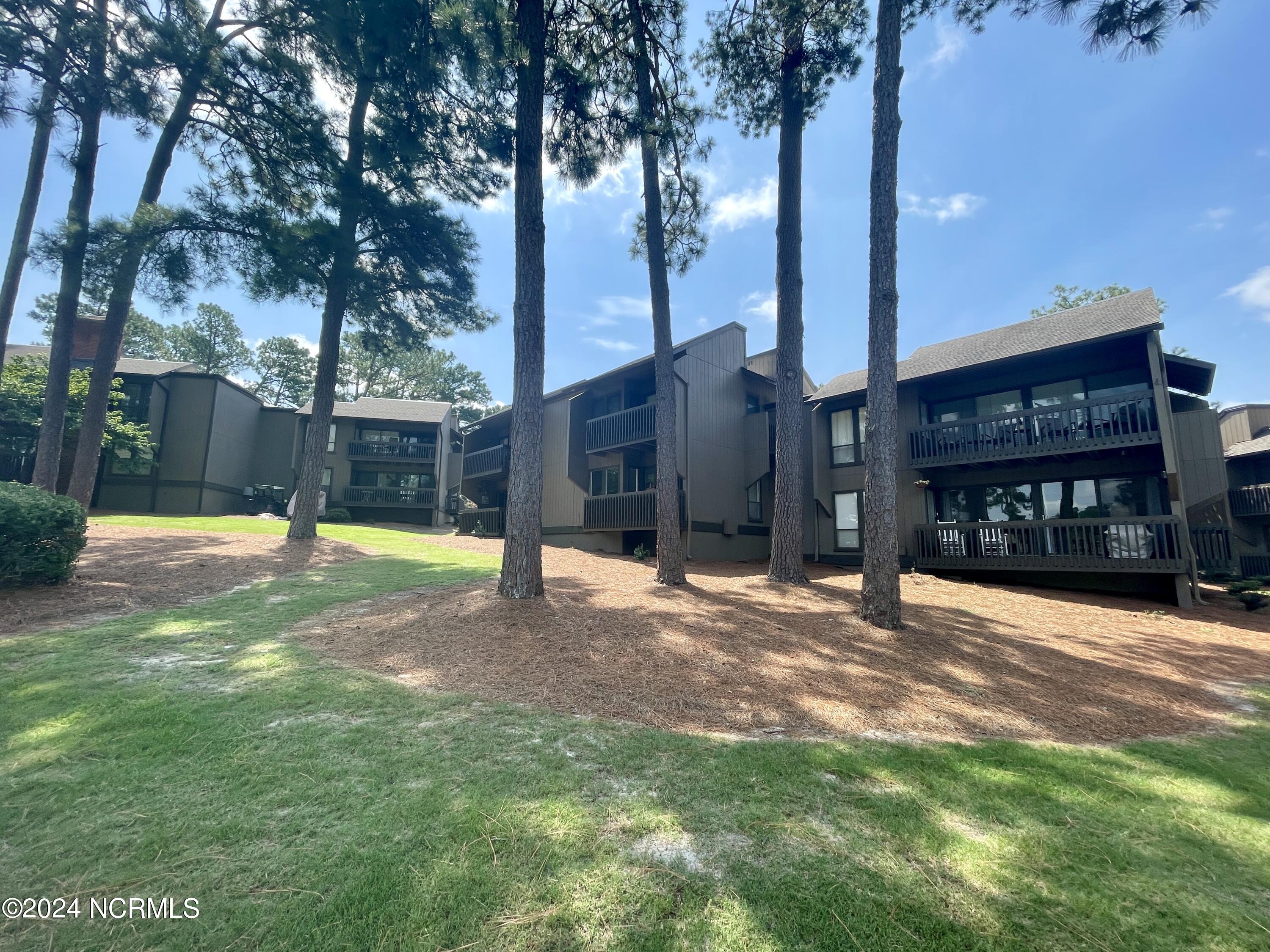 800 St. Andrews Drive, 131b