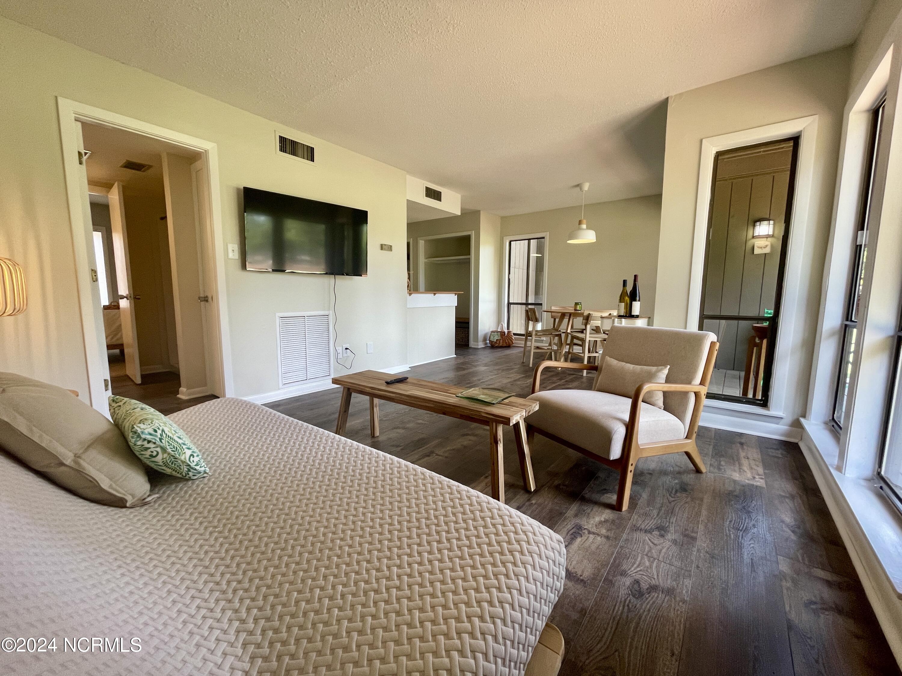 800 St. Andrews Drive, 131b