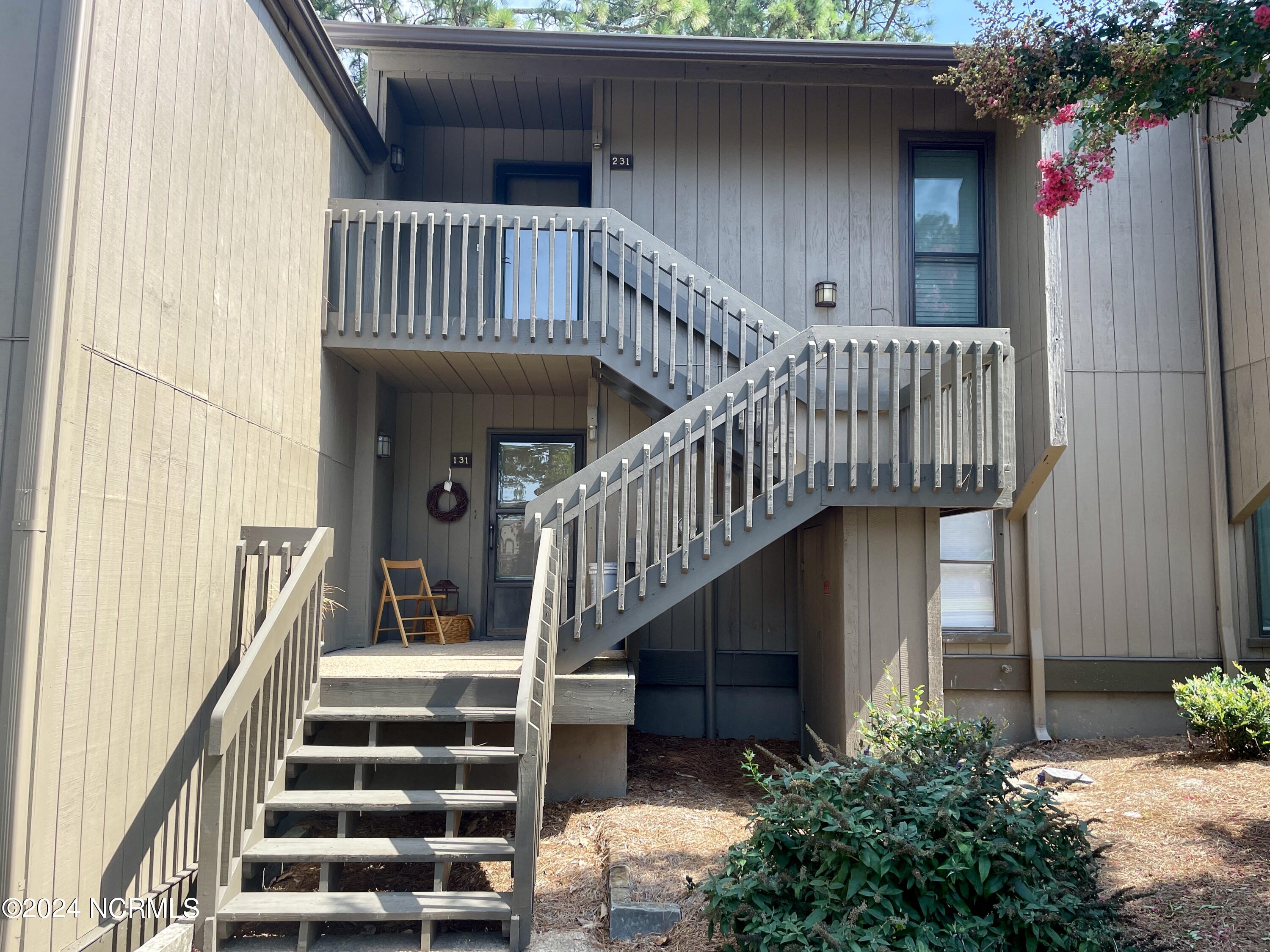 800 St. Andrews Drive, 131b