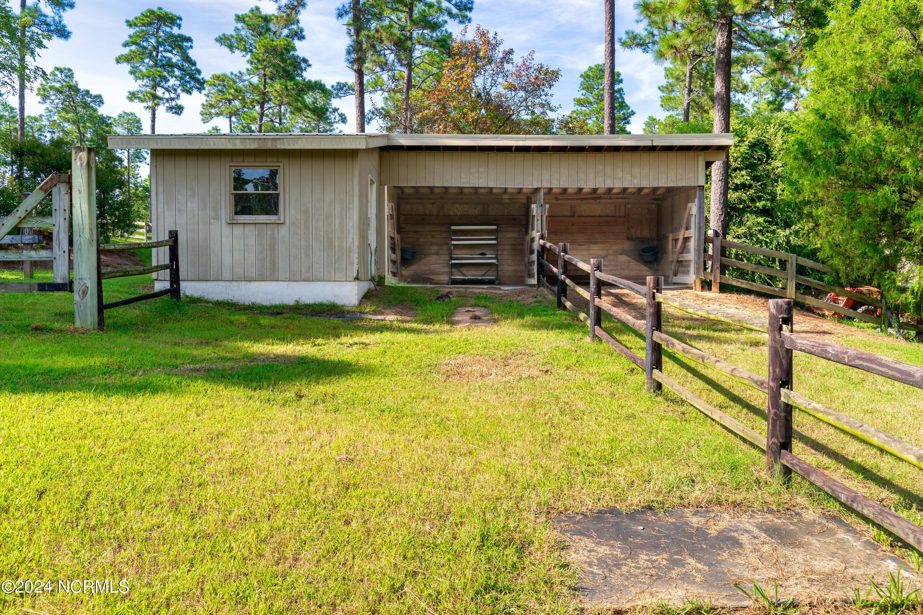 3305 Youngs Road