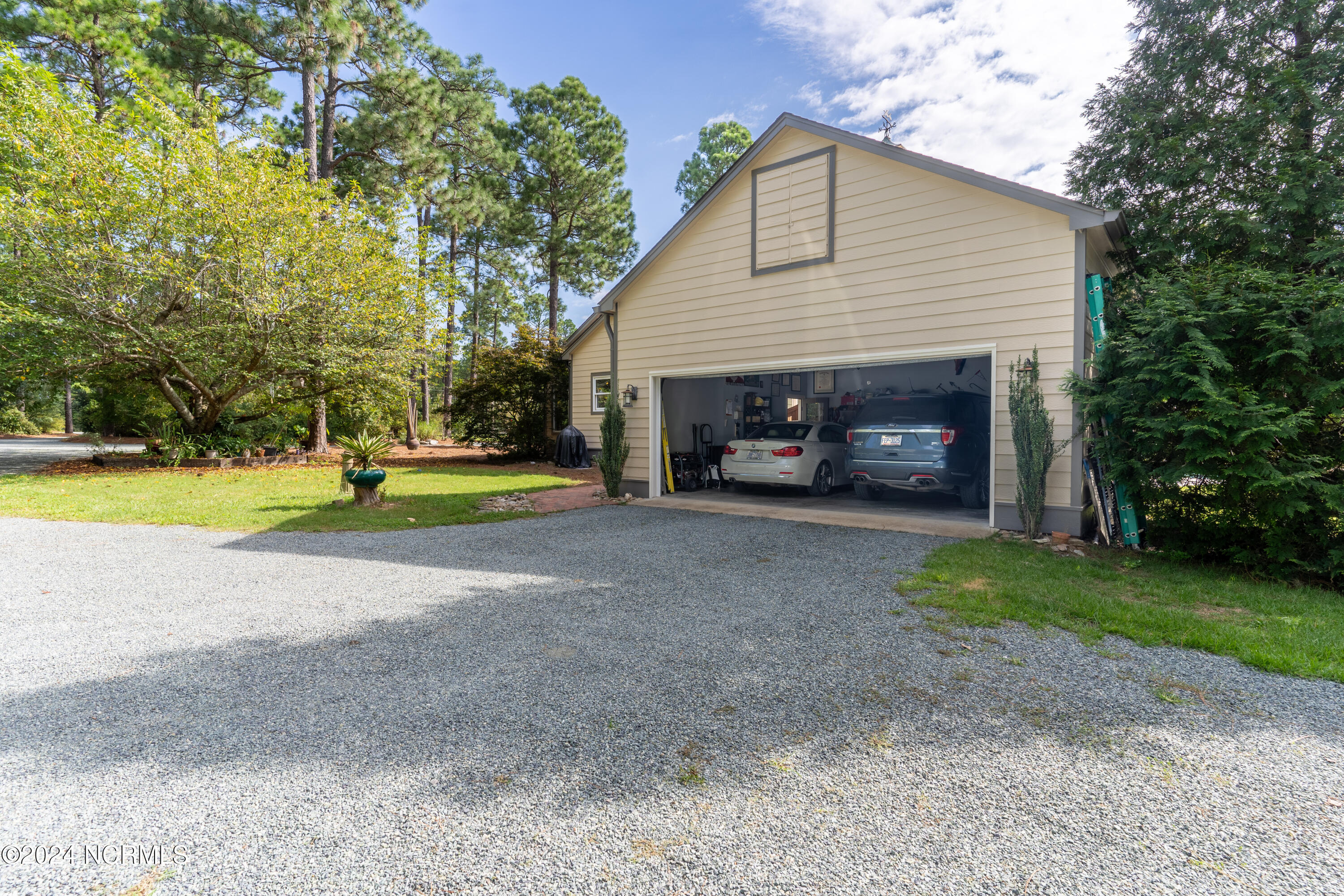 3305 Youngs Road
