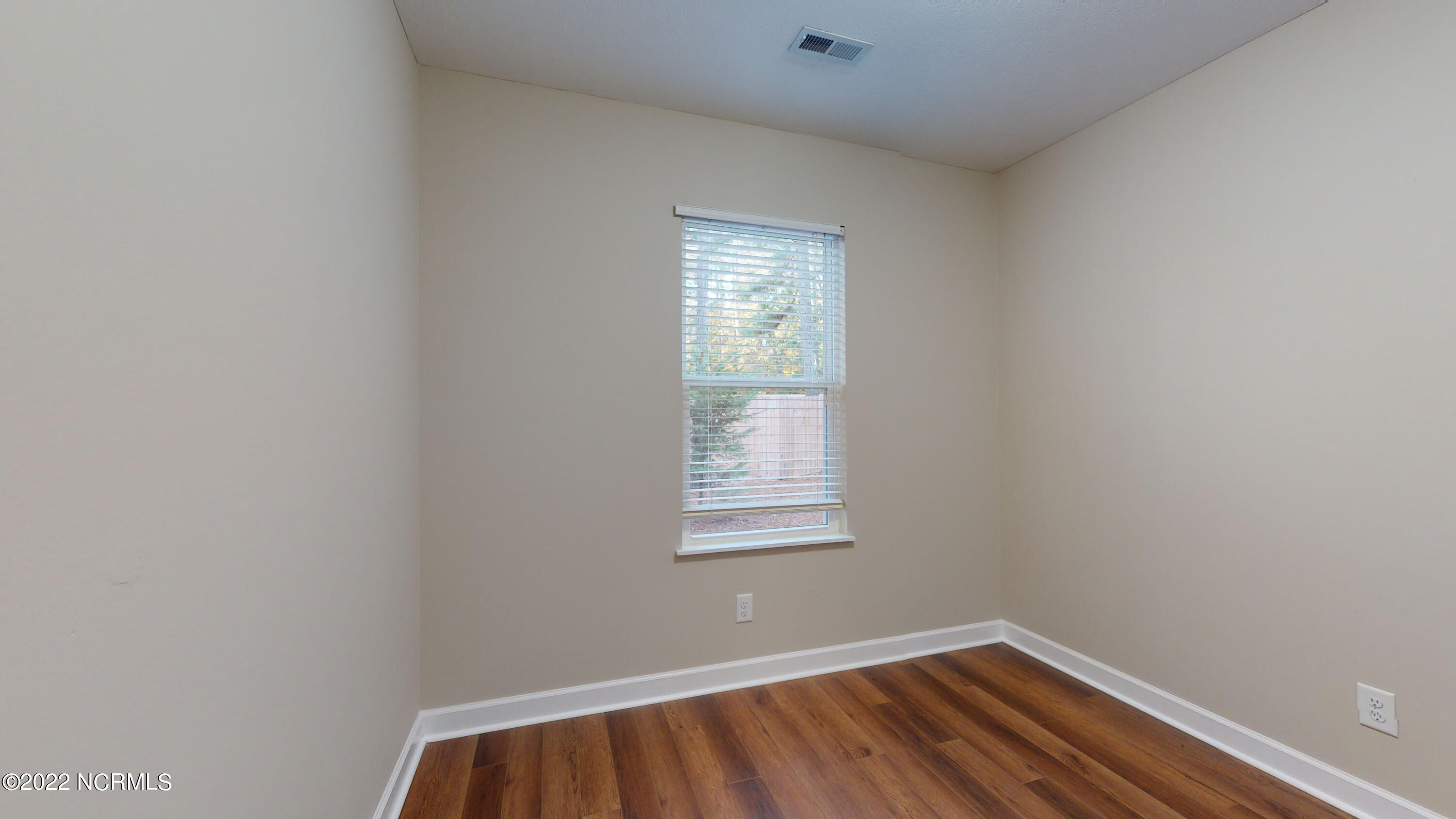 3 Sandhills Place