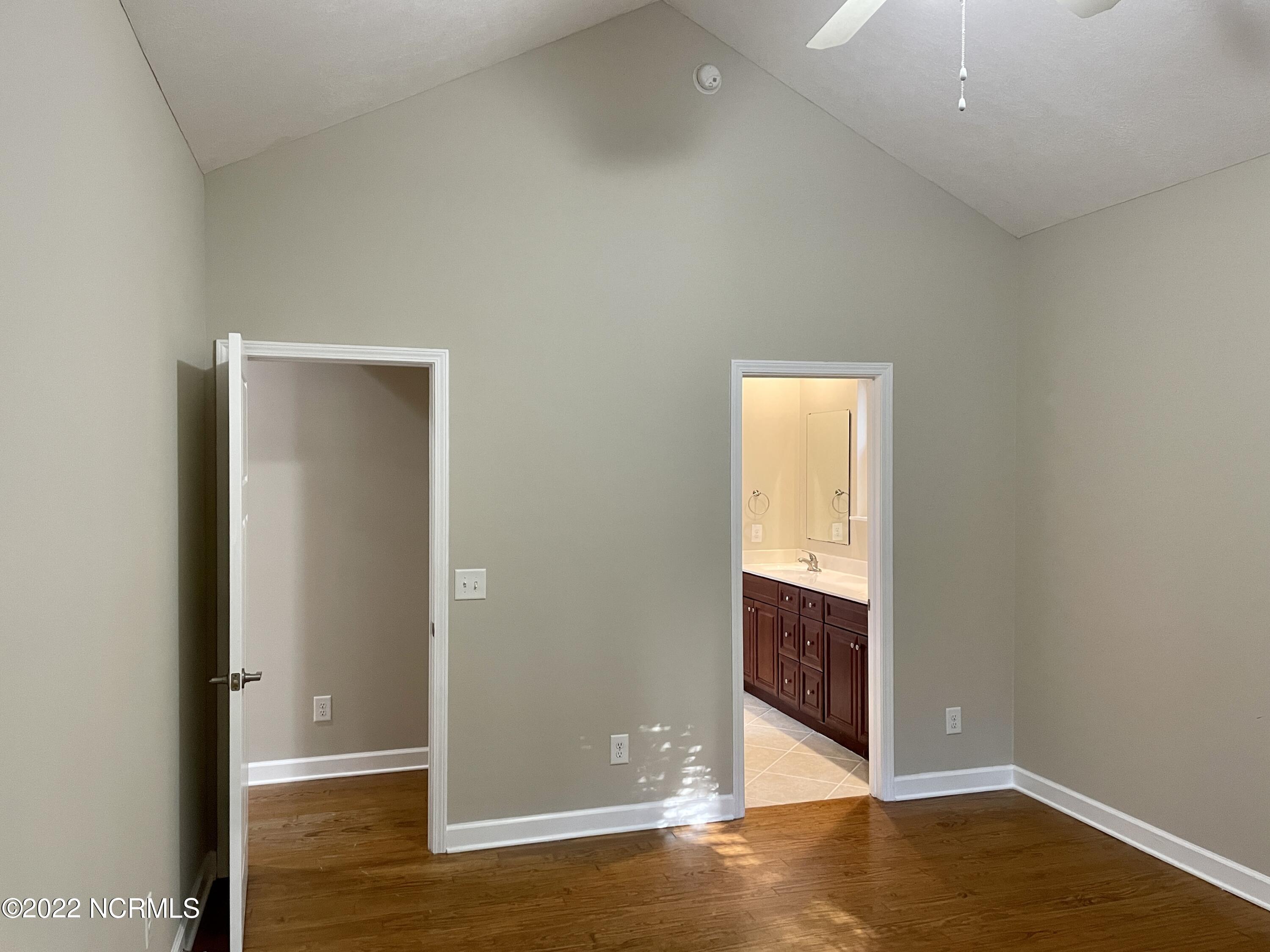 3 Sandhills Place