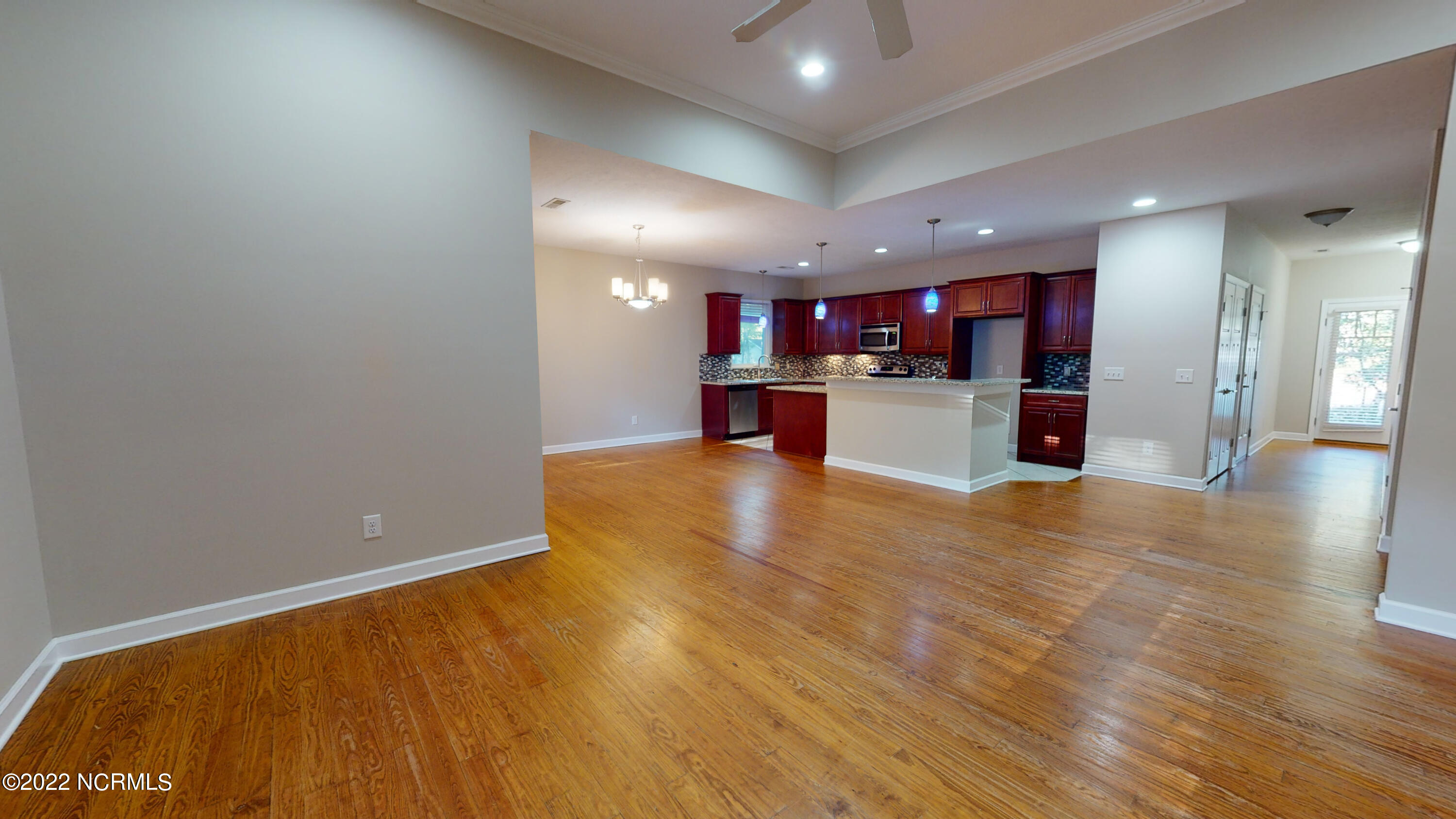 3 Sandhills Place