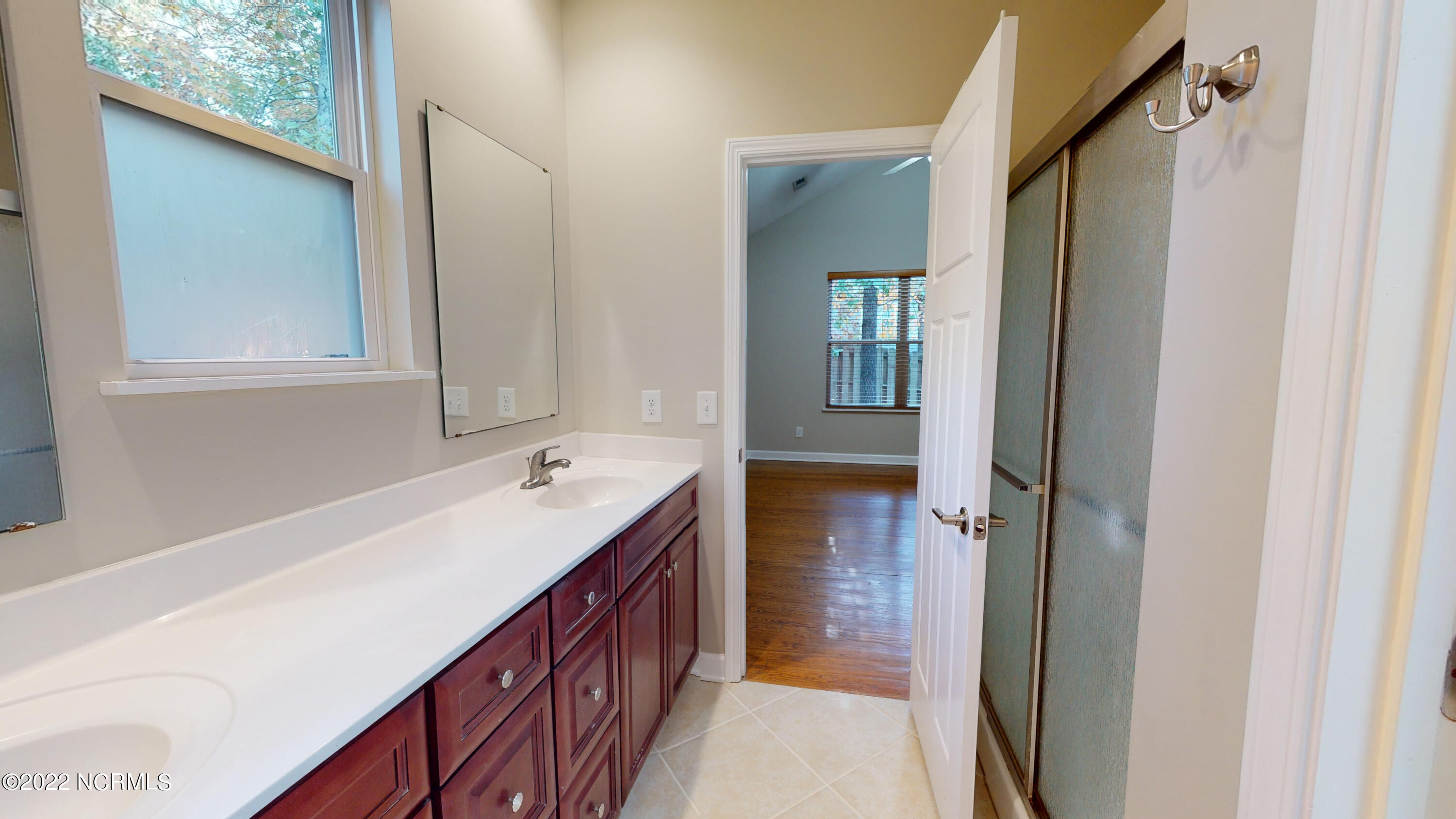 3 Sandhills Place
