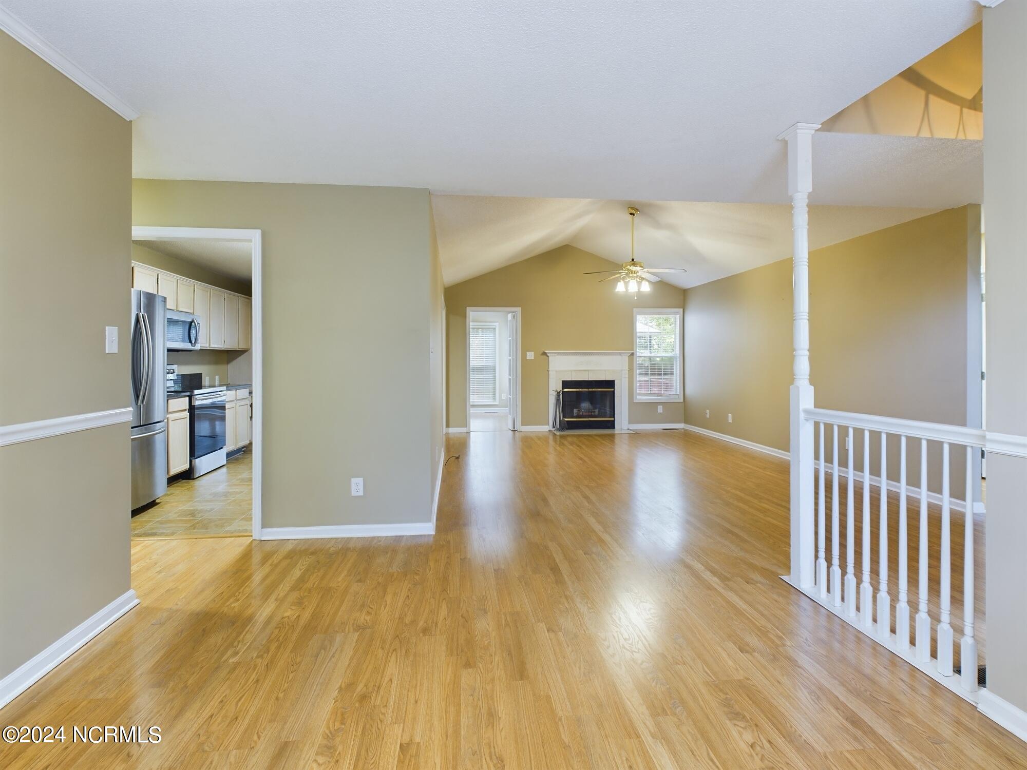 4 Pierce Place
