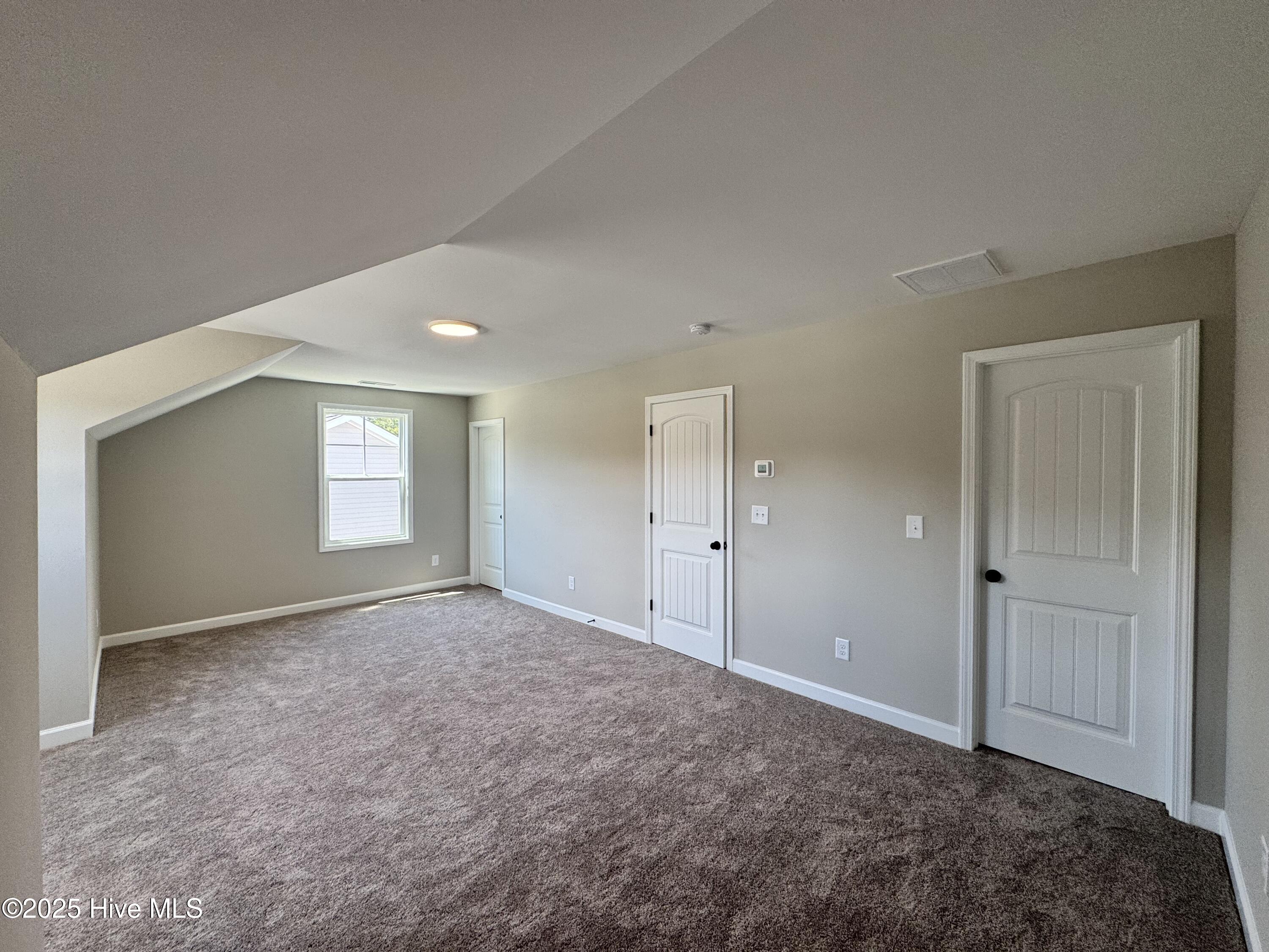 137 Rough Ridge Trail, 2